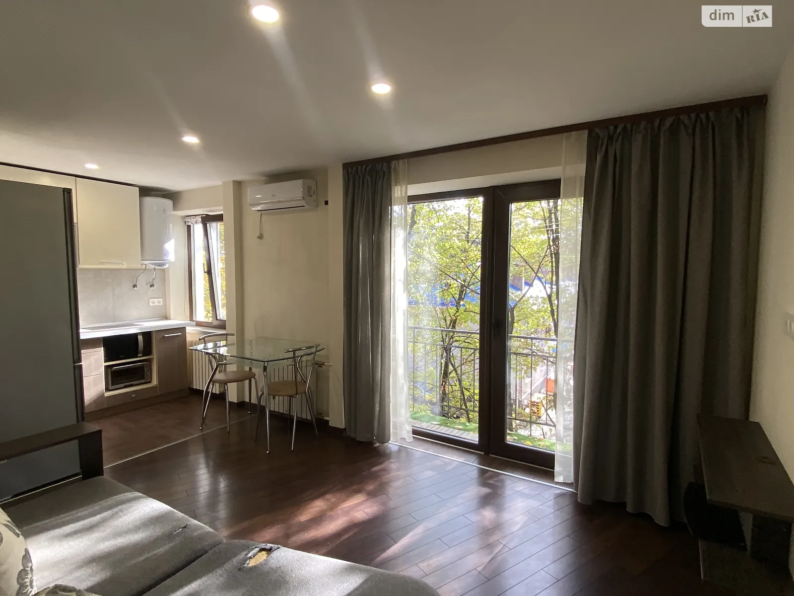 Продается 1-комнатная квартира 32 кв. м в Днепре, просп. Поля Александра, 96А - фото 1