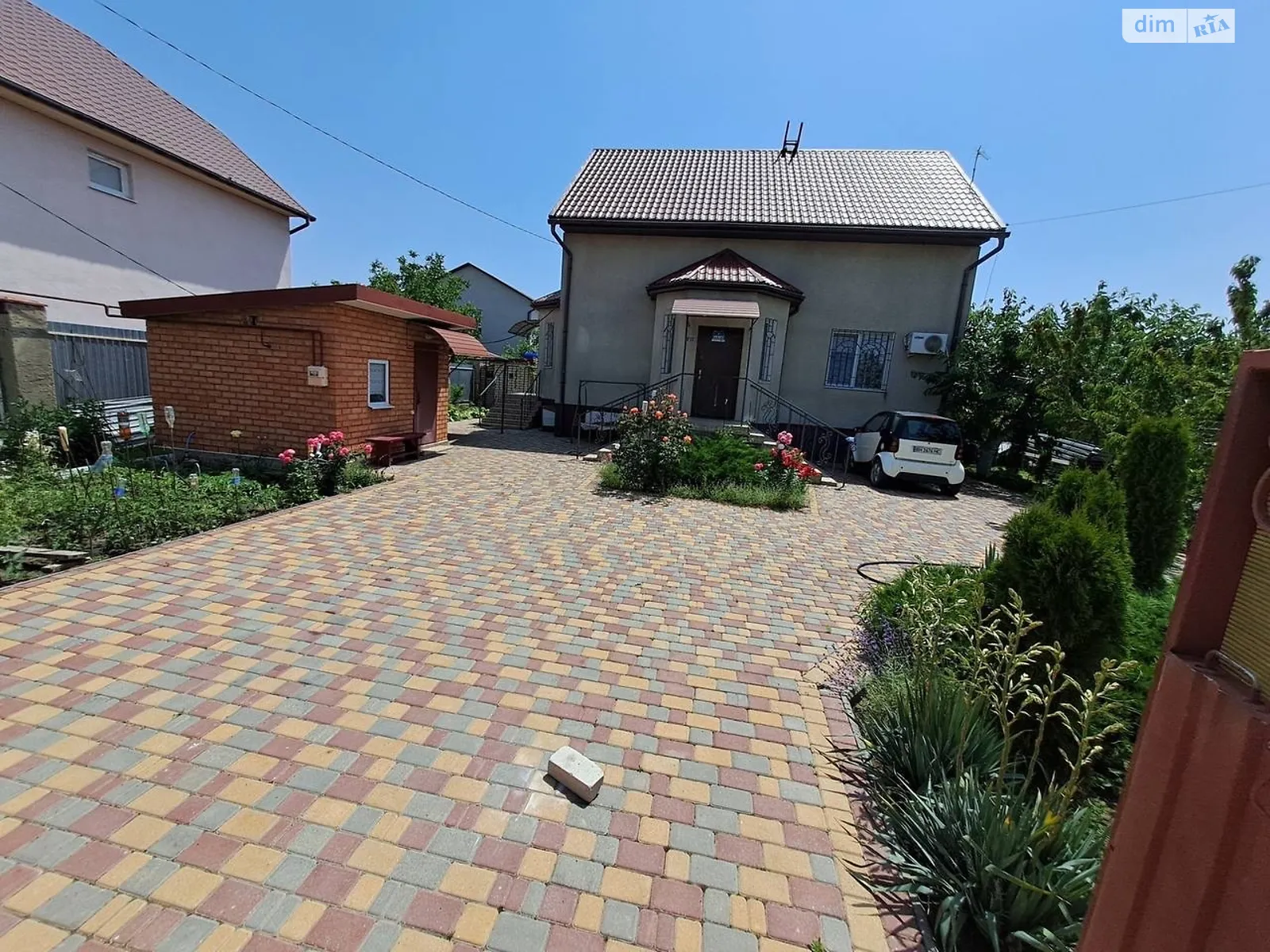 Продается дом на 2 этажа 176.1 кв. м с балконом, цена: 92000 $ - фото 1