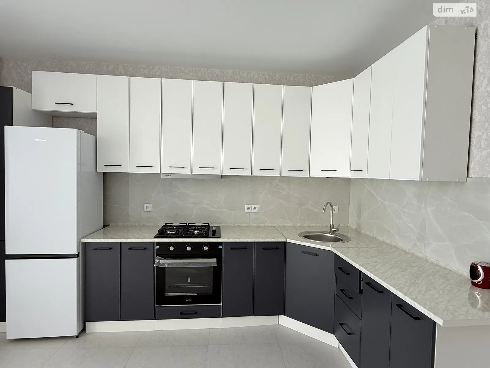 Сдается в аренду 1-комнатная квартира 55 кв. м в Хмельницком, ул. Лесогриневецкая, 30/1 - фото 1