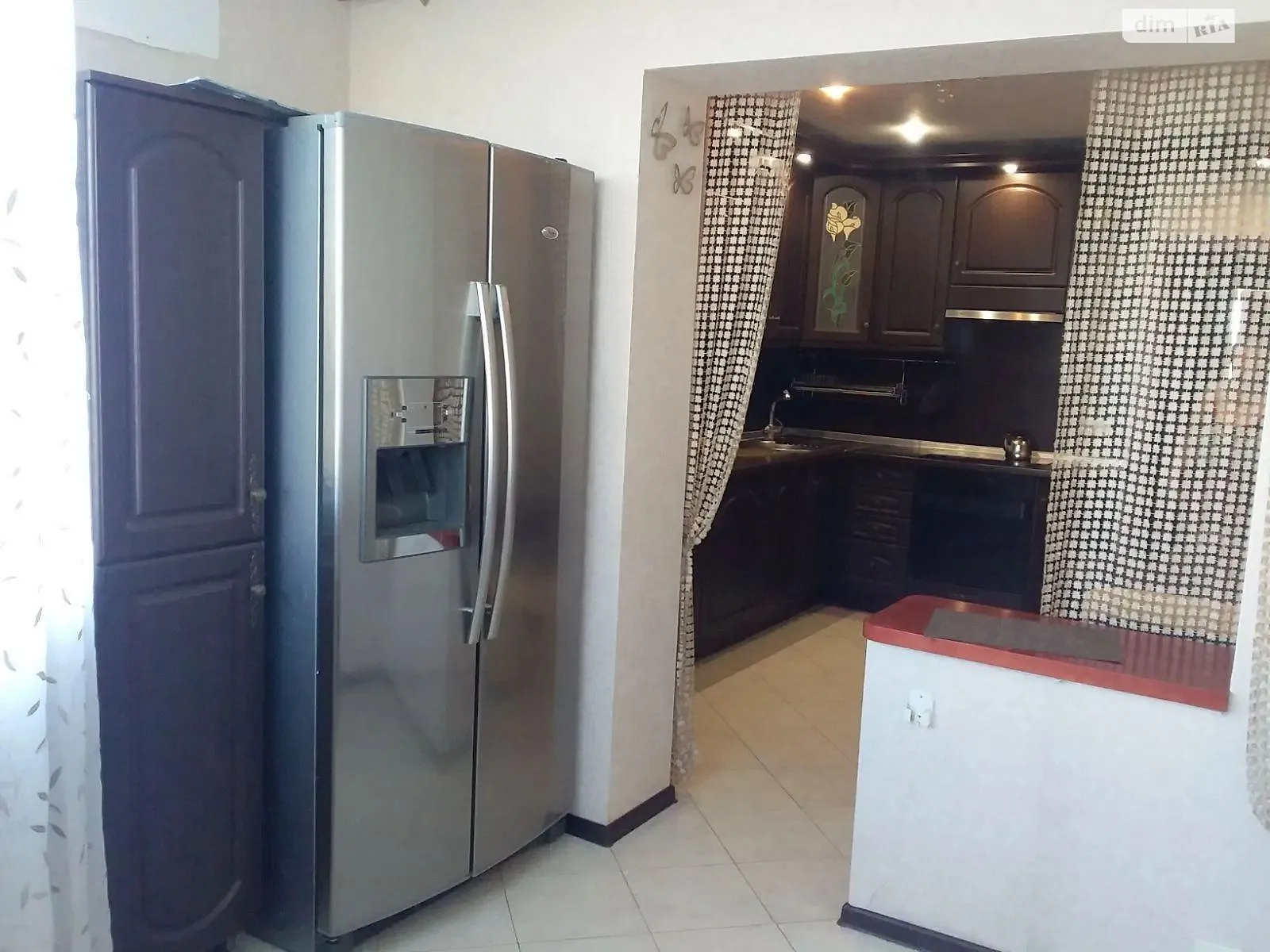 Продается 3-комнатная квартира 98 кв. м в Киеве, ул. Ивана Пулюя, 10 - фото 1