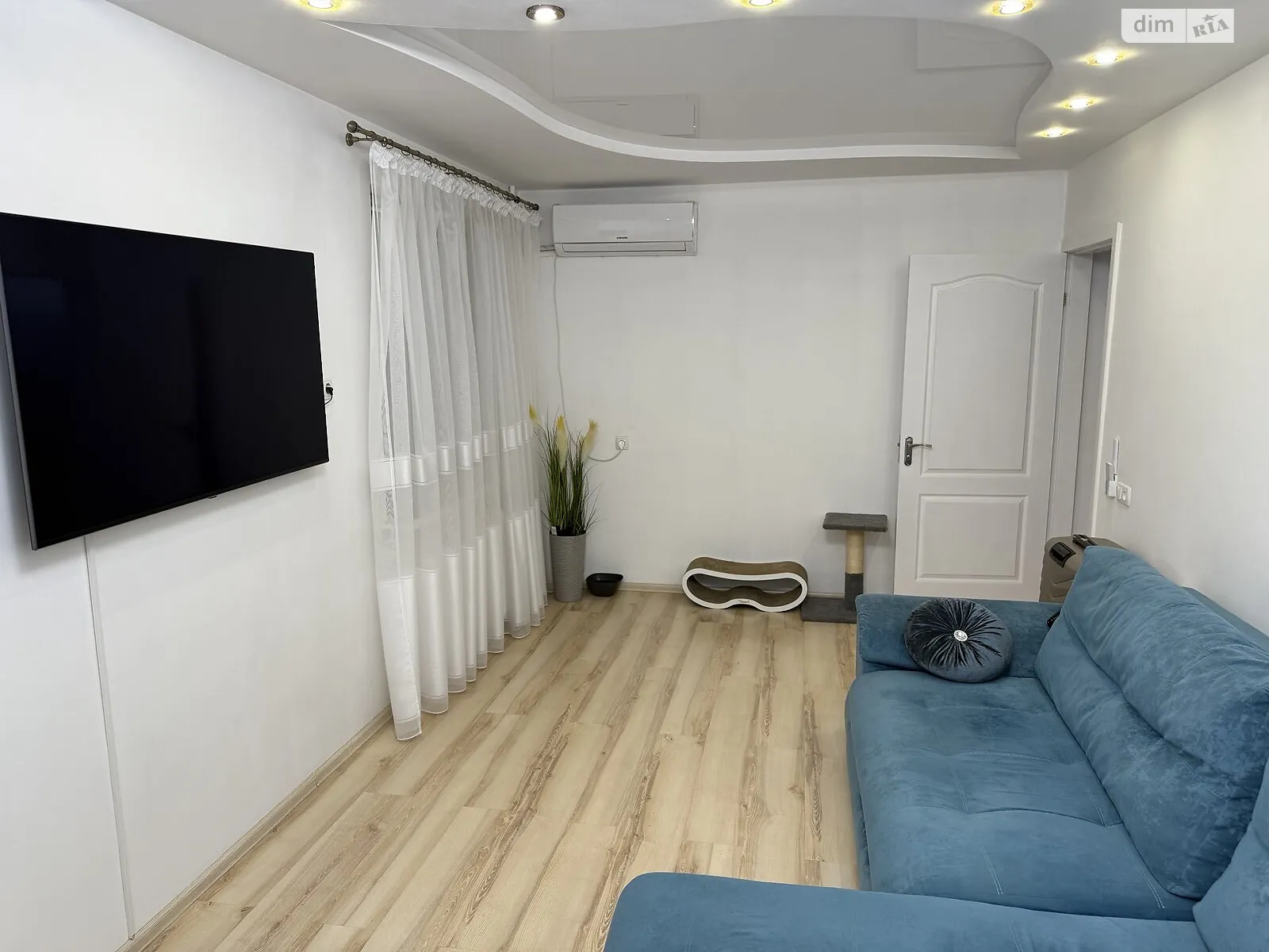 Продается 3-комнатная квартира 58 кв. м в Киеве, ул. Комиссара Рыкова, 3 - фото 1