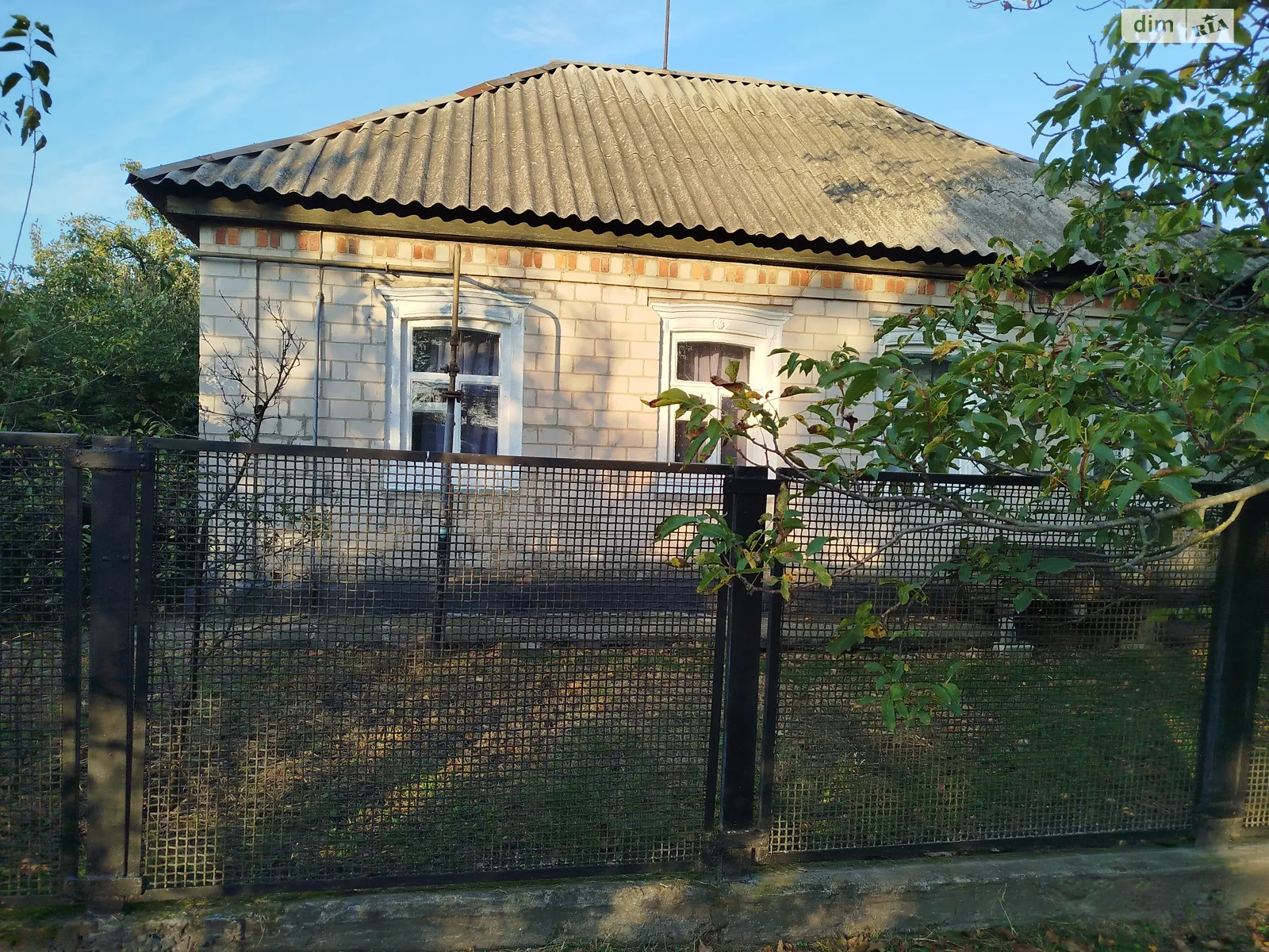 Продается одноэтажный дом 60 кв. м с участком, цена: 34000 $ - фото 1