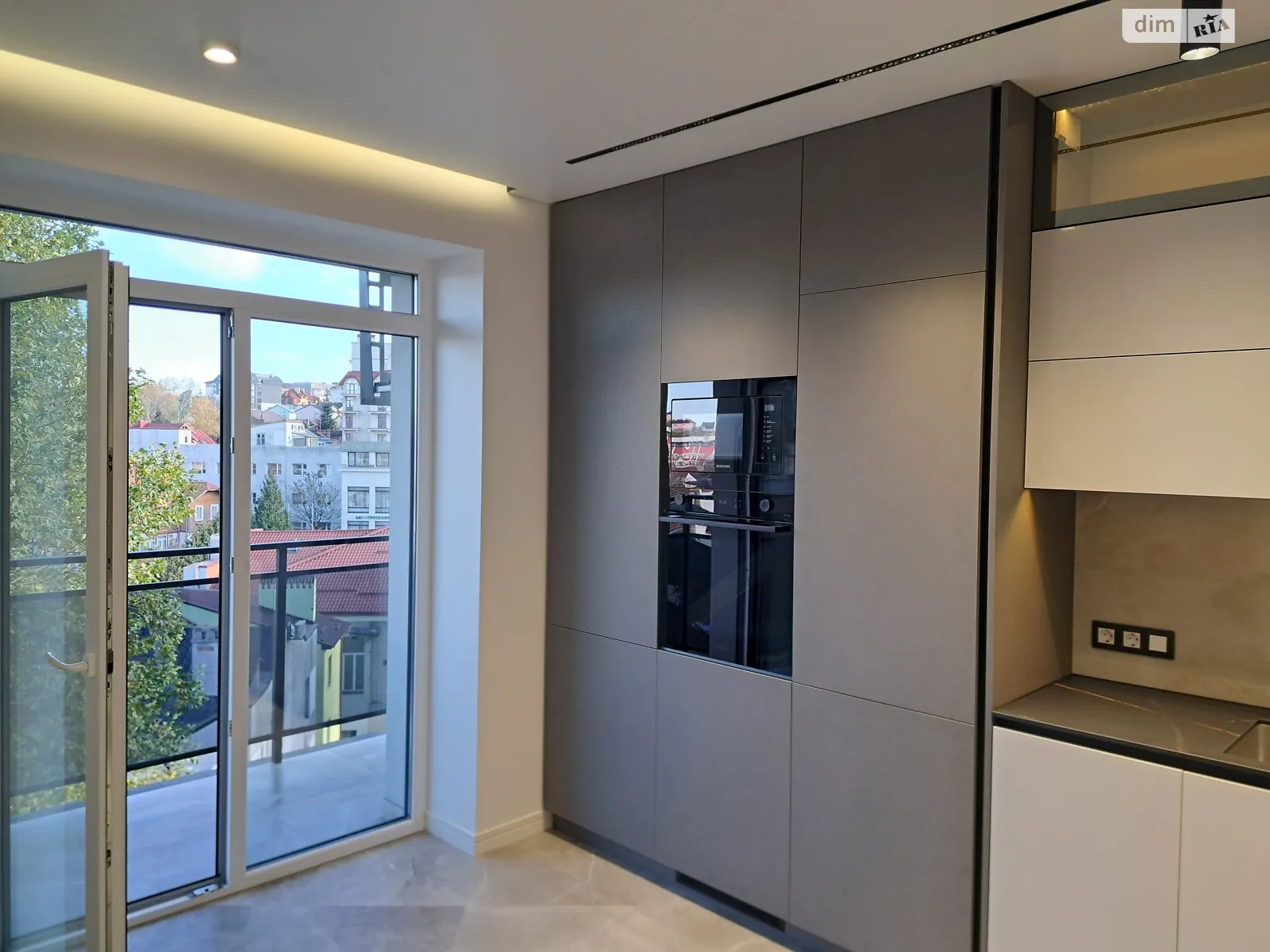 Продается 2-комнатная квартира 57 кв. м в Трускавце, ул. Тараса Шевченко, 28 - фото 1