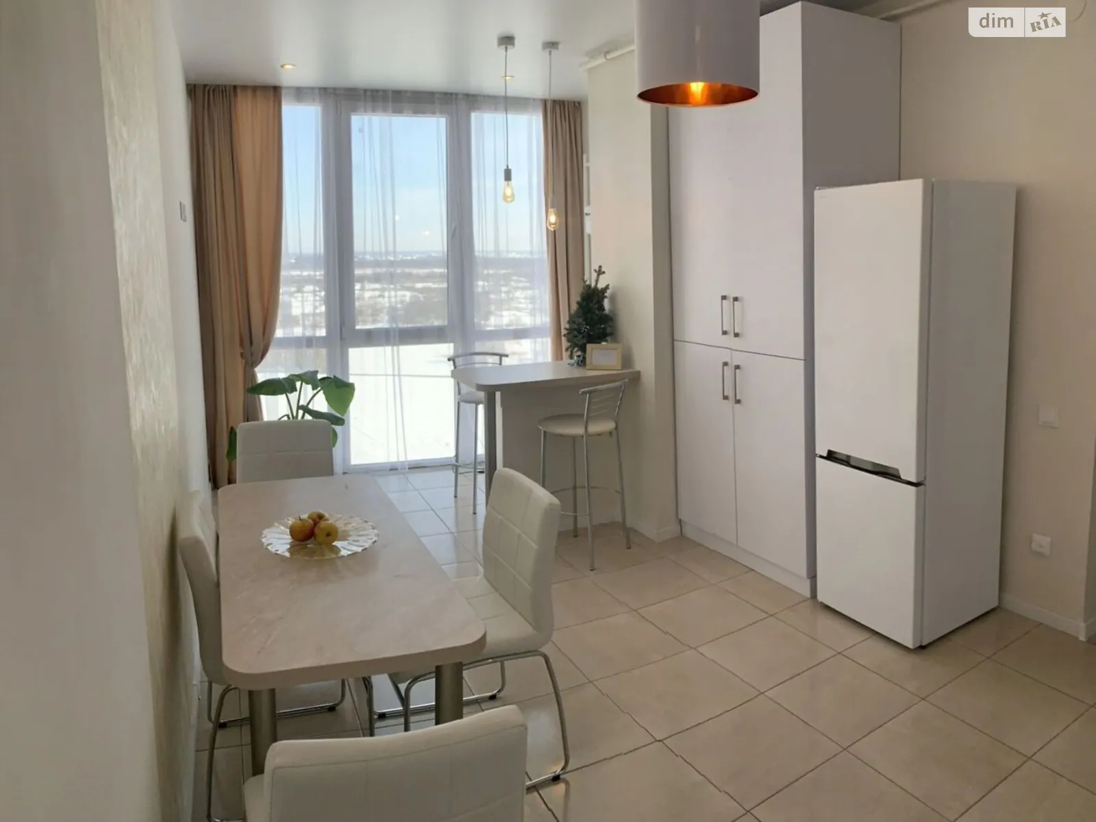 Сдается в аренду 2-комнатная квартира 60 кв. м в Львове, ул. Трускавецкая, 127 - фото 1