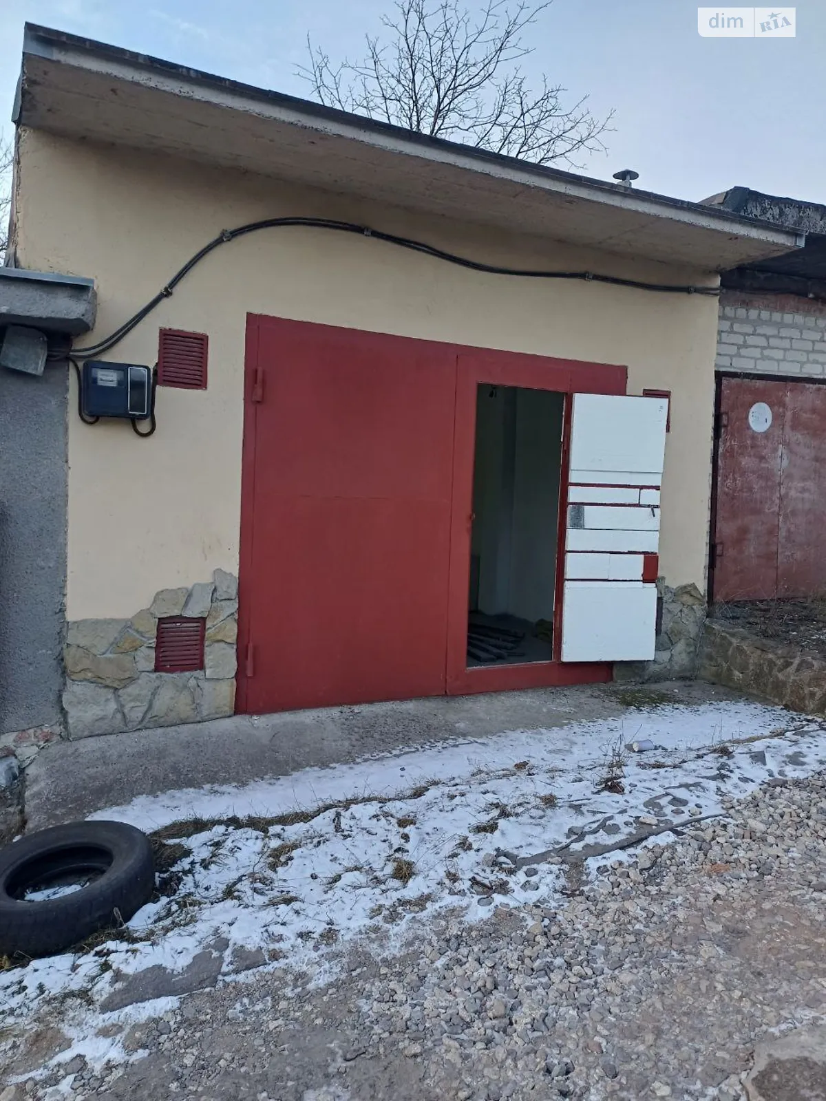 Здається в оренду окремий гараж під легкове авто на 45.2 кв. м, цена: 250 $ - фото 1