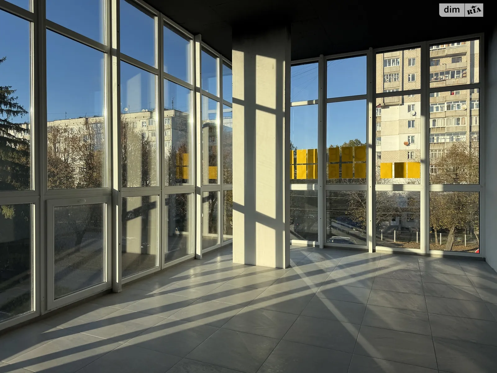 Здається в оренду приміщення вільного призначення 36.3 кв. м в 4-поверховій будівлі, цена: 12705 грн - фото 1