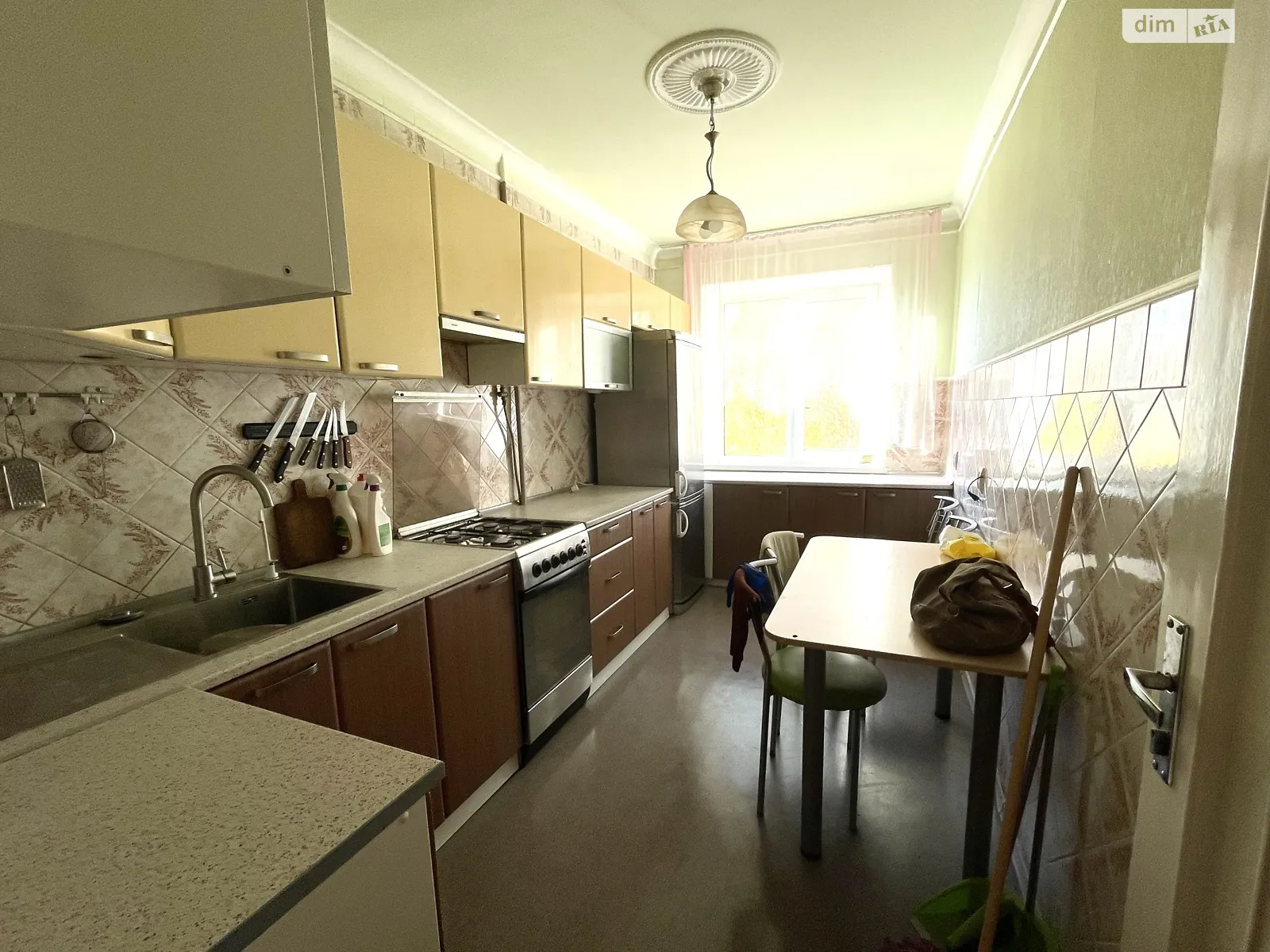 Здається в оренду 3-кімнатна квартира 71 кв. м у Львові, просп. Червоної Калини - фото 1