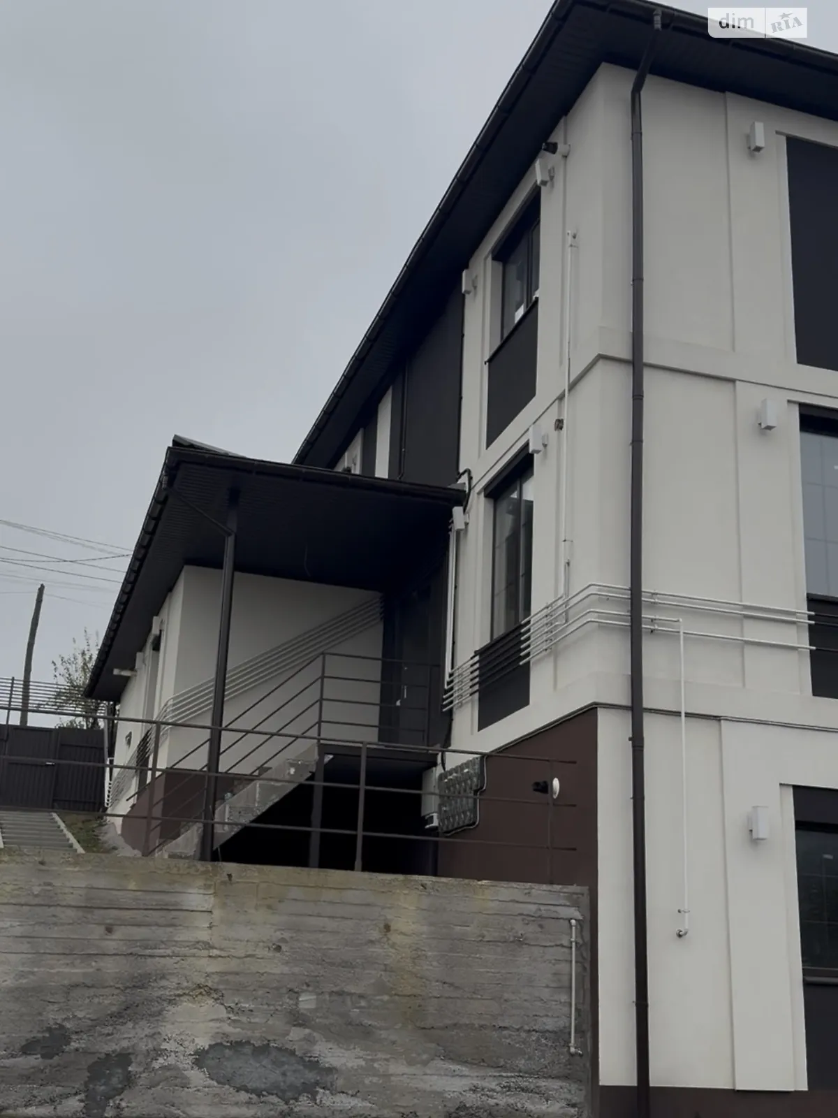 Продается 2-комнатная квартира 36 кв. м в Виннице, ул. Братьев Котенков(Кутузова) - фото 1