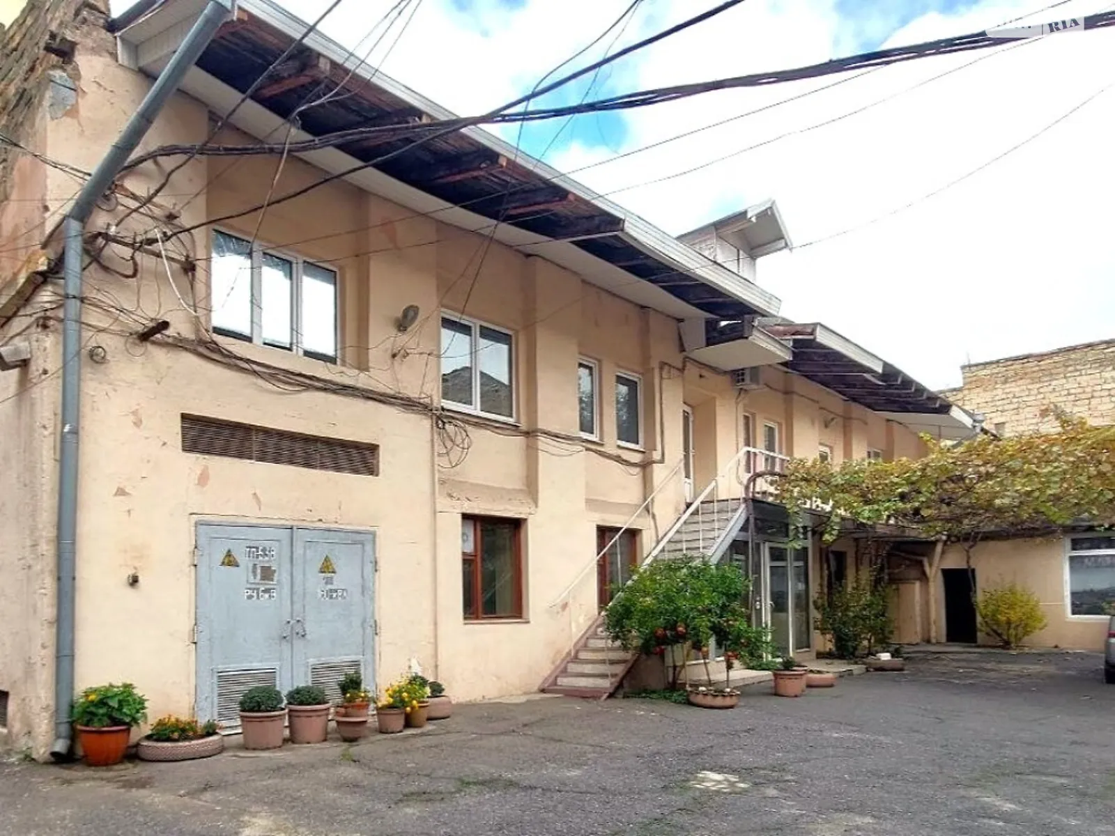 Здається в оренду офіс 250 кв. м в бізнес-центрі, цена: 2500 $ - фото 1