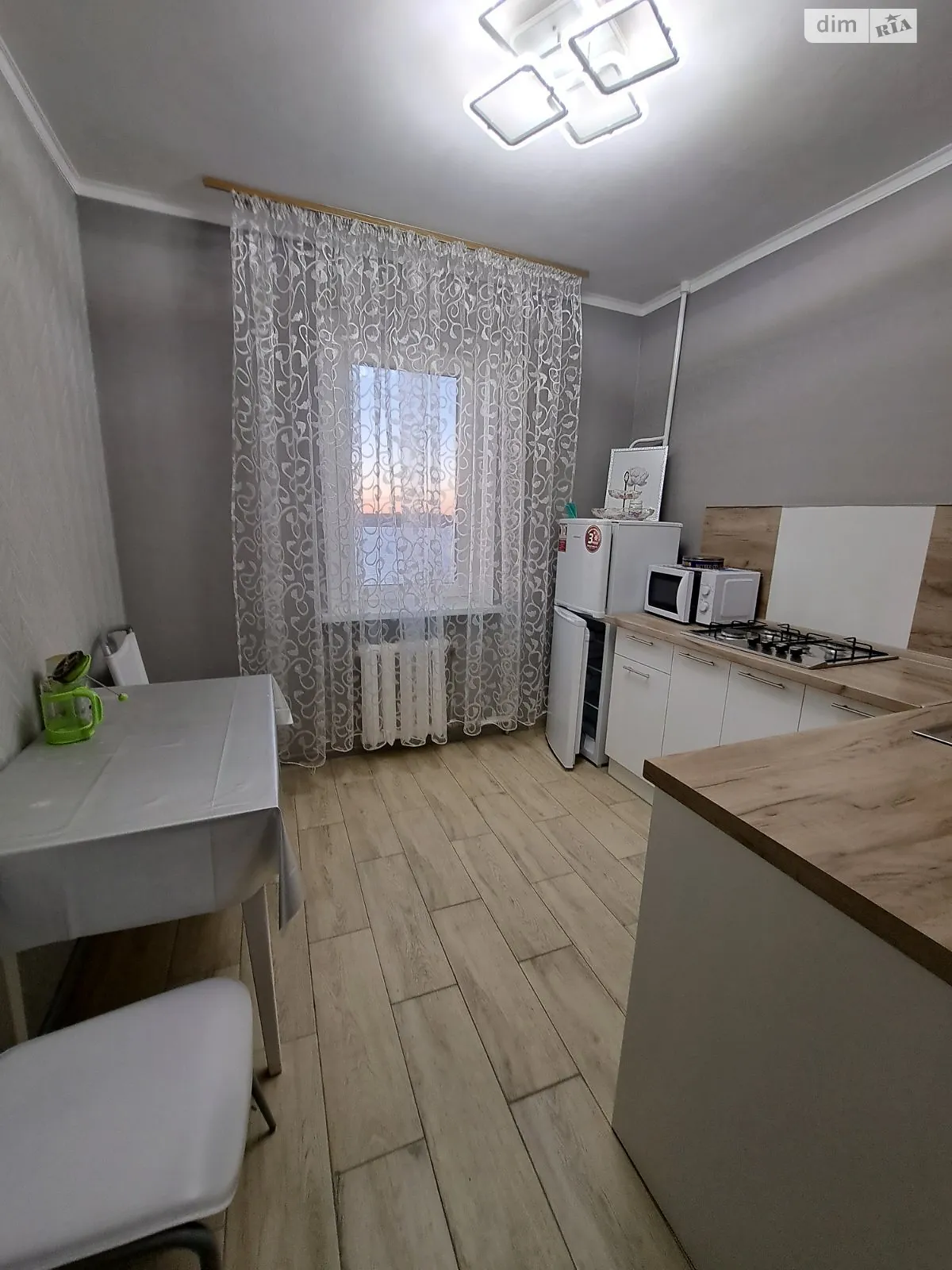 Сдается в аренду 1-комнатная квартира 34.2 кв. м в Николаеве, ул. Лазурная - фото 1