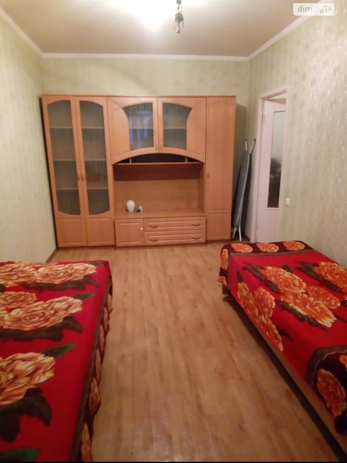 Здається в оренду 1-кімнатна квартира 30 кв. м у Києві, просп. Володимира Івасюка, 46А - фото 1