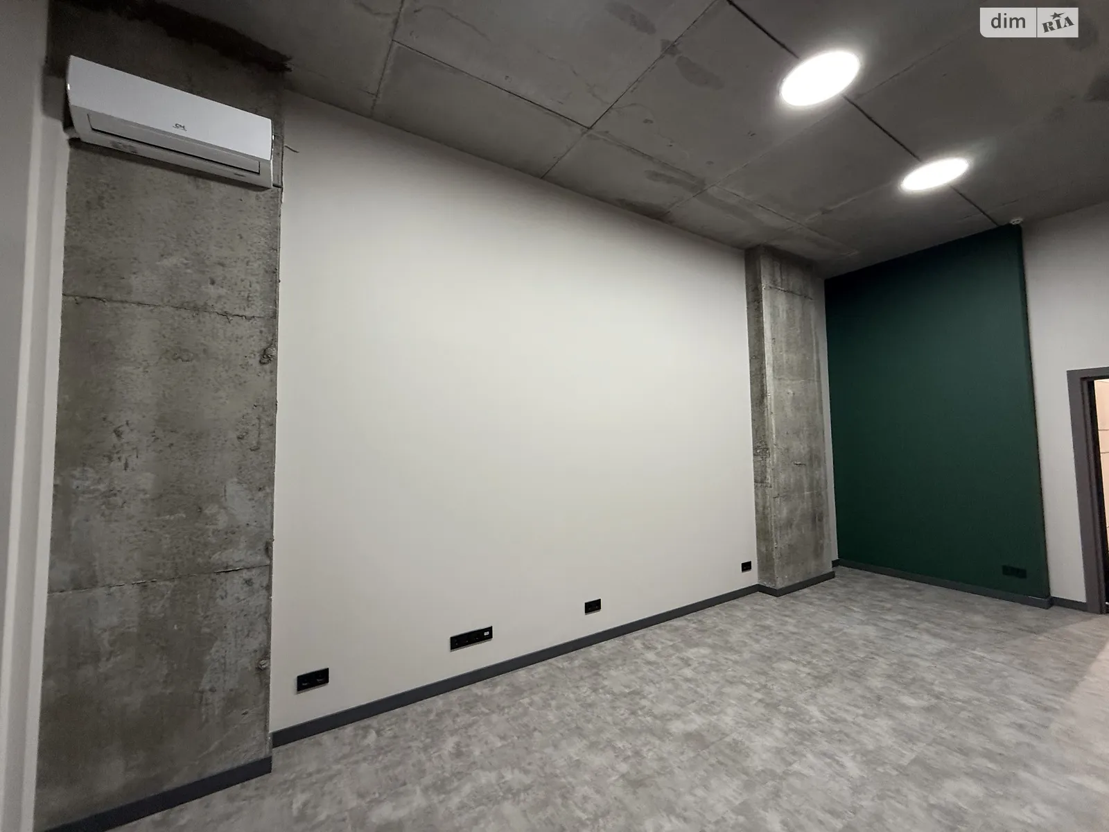 Сдается в аренду помещения свободного назначения 91 кв. м в 10-этажном здании, цена: 44590 грн - фото 1