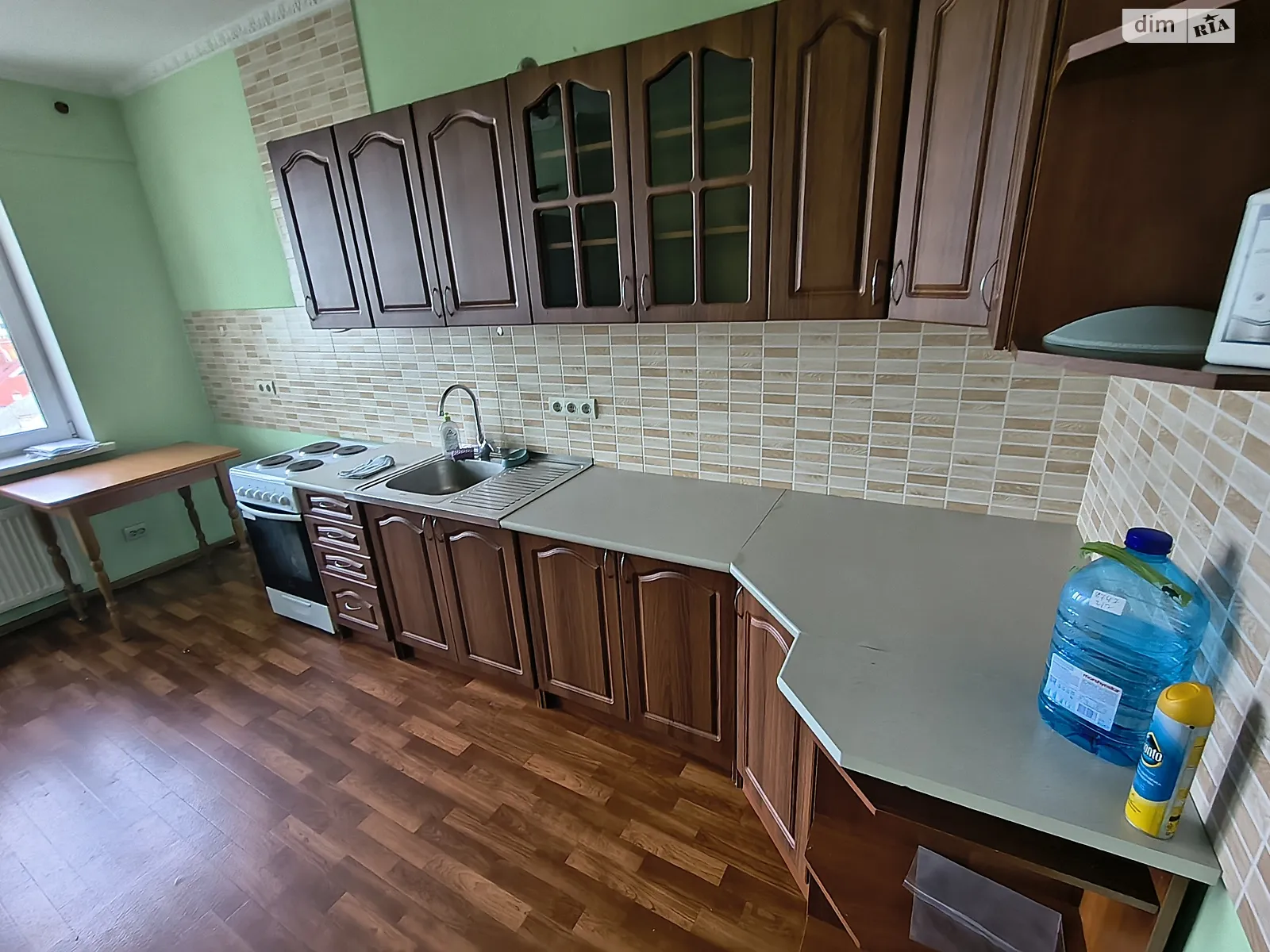 Здається в оренду 1-кімнатна квартира 51 кв. м у Києві, вул. Петропавлівська, 50Б - фото 1