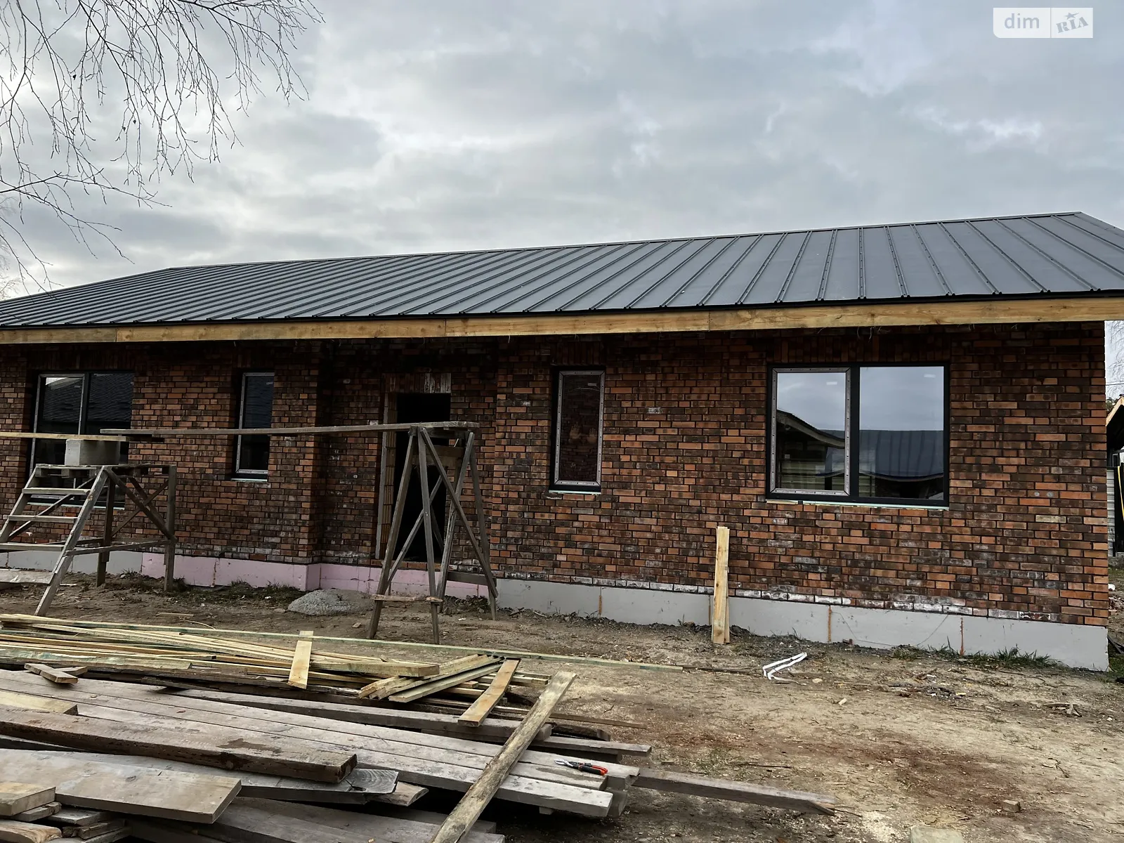 Продається одноповерховий будинок 105 кв. м с басейном, цена: 105000 $ - фото 1