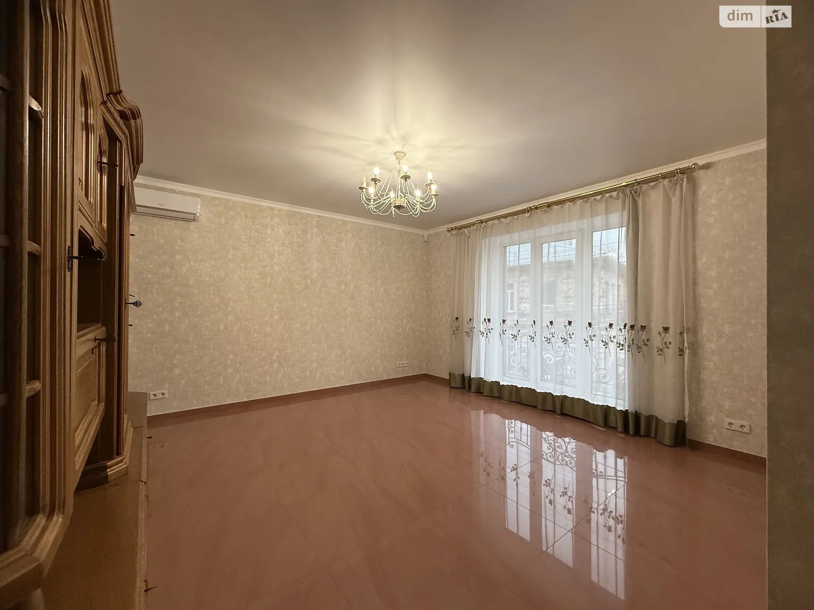 Сдается в аренду помещения свободного назначения 30 кв. м в 3-этажном здании, цена: 15000 грн - фото 1