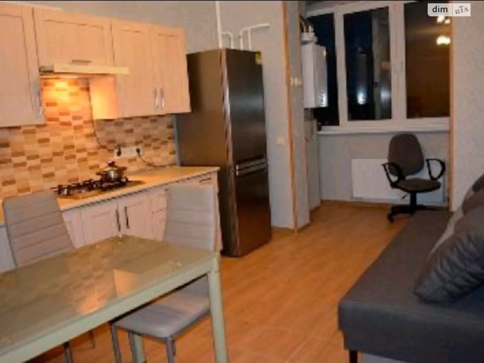 Продается 1-комнатная квартира 45 кв. м в Вышгороде, ул. Борисо-Глебская(Ватутина), 110 - фото 1