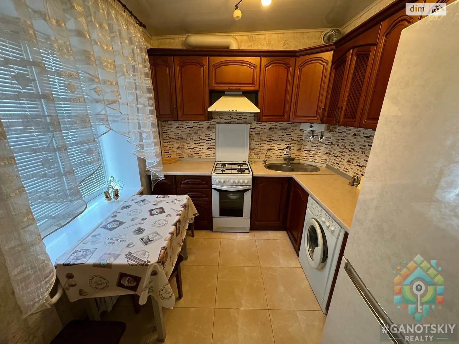 Сдается в аренду 1-комнатная квартира 35 кв. м в Днепре, просп. Поля Александра, 94 - фото 1