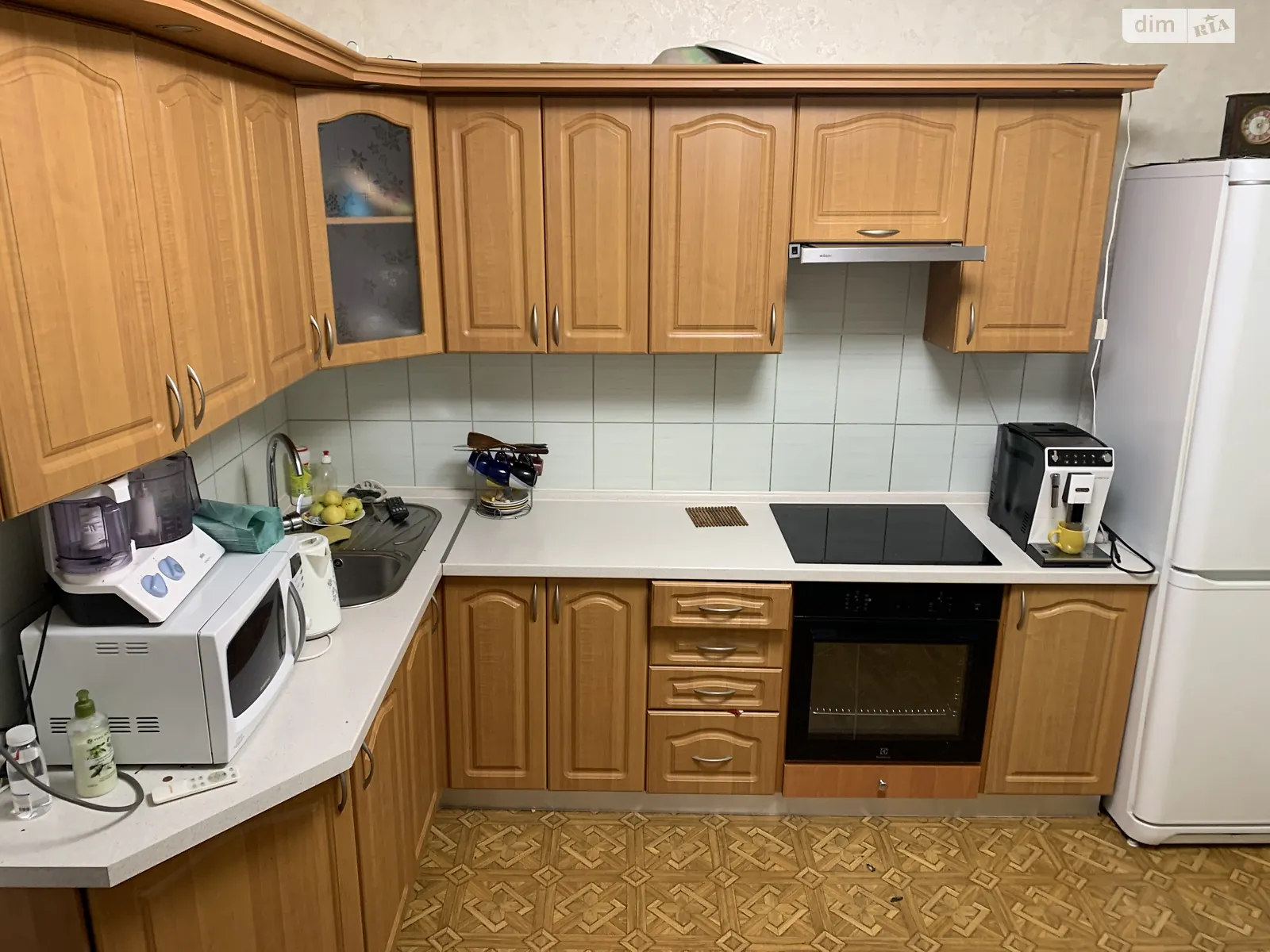 Здається в оренду кімната 58 кв. м у Києві, цена: 6000 грн - фото 1