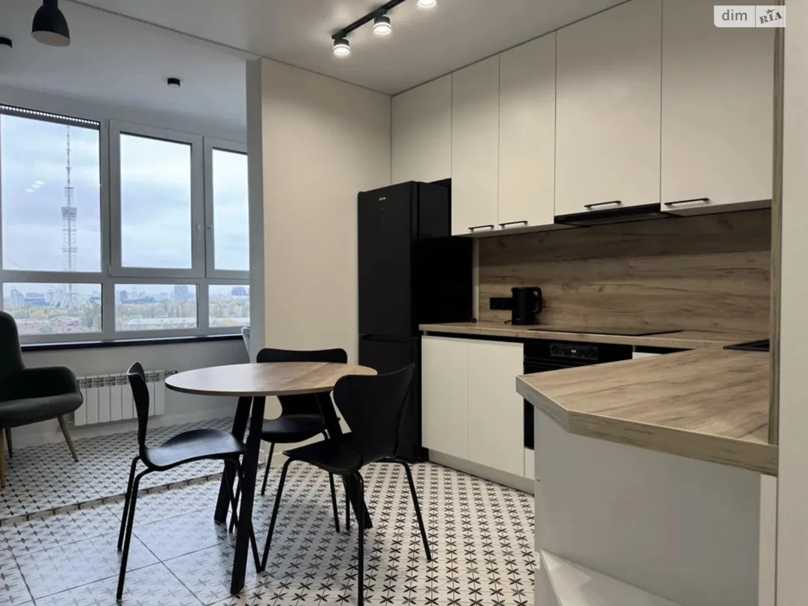 Здається в оренду 1-кімнатна квартира 42 кв. м у Києві, вул. Вавилових, 11 - фото 1