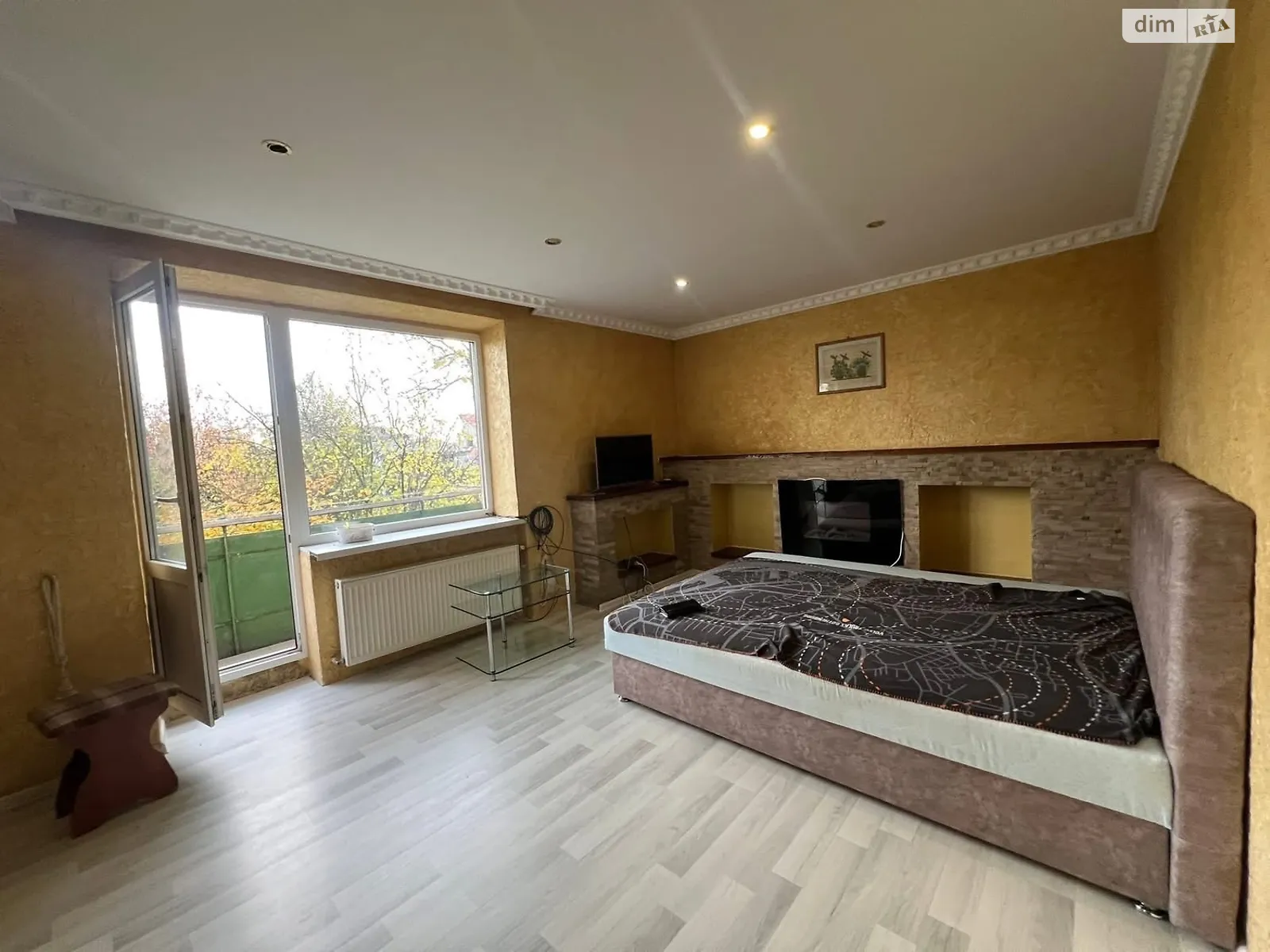 Продается 1-комнатная квартира 38.9 кв. м в Ужгороде, цена: 48000 $ - фото 1