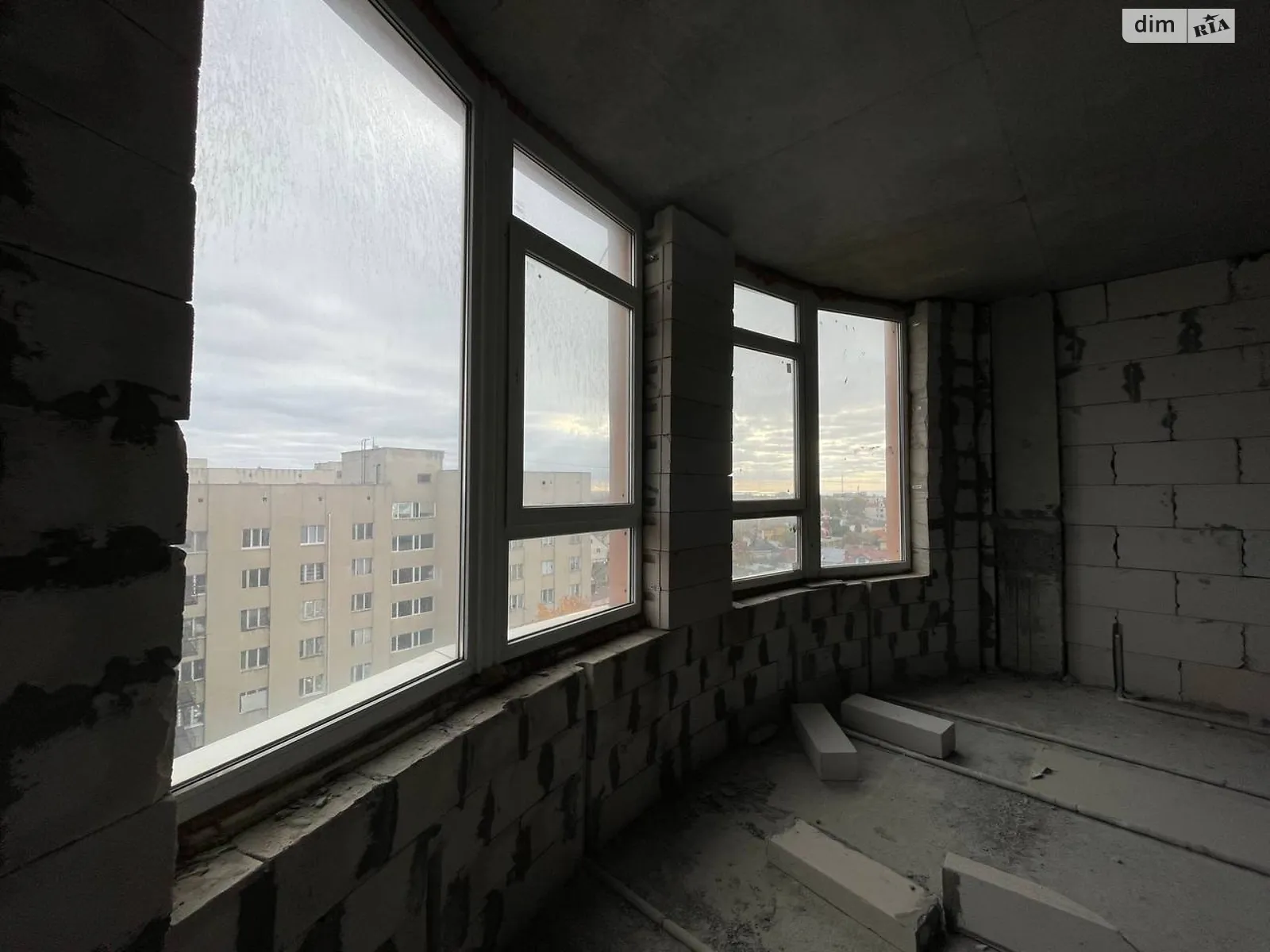 Продается 2-комнатная квартира 83 кв. м в Одессе, ул. Лигинская(Макаренко) - фото 1