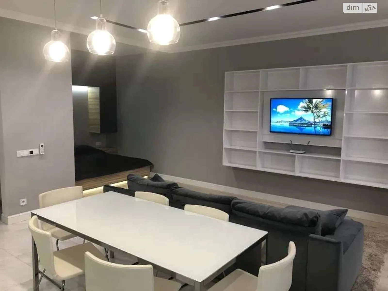 Сдается в аренду 1-комнатная квартира 43 кв. м в Одессе, ул. Архитекторская, 22 - фото 1