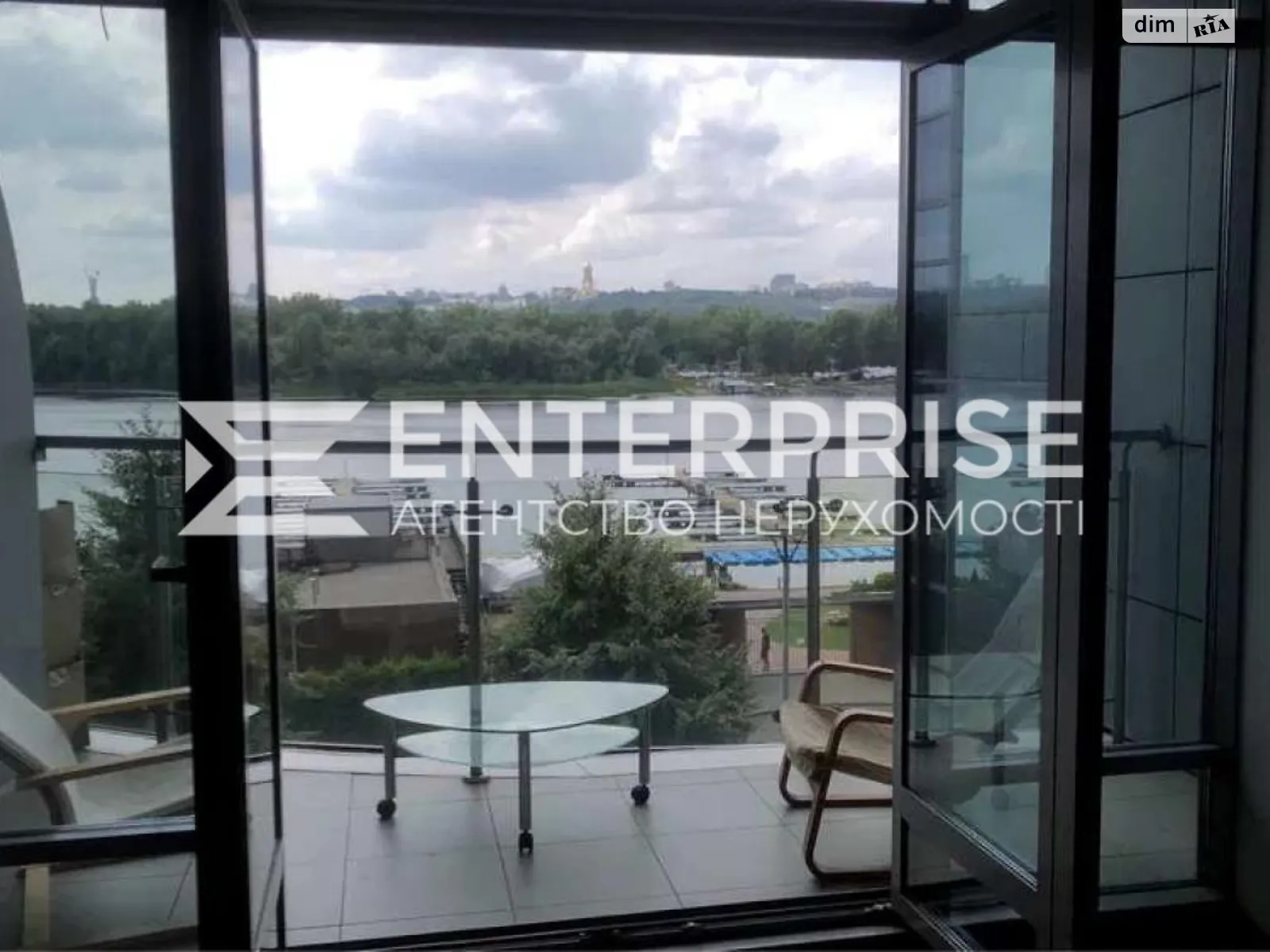 Продається 3-кімнатна квартира 99.4 кв. м у Києві, вул. Раїси Окіпної, 18 - фото 1