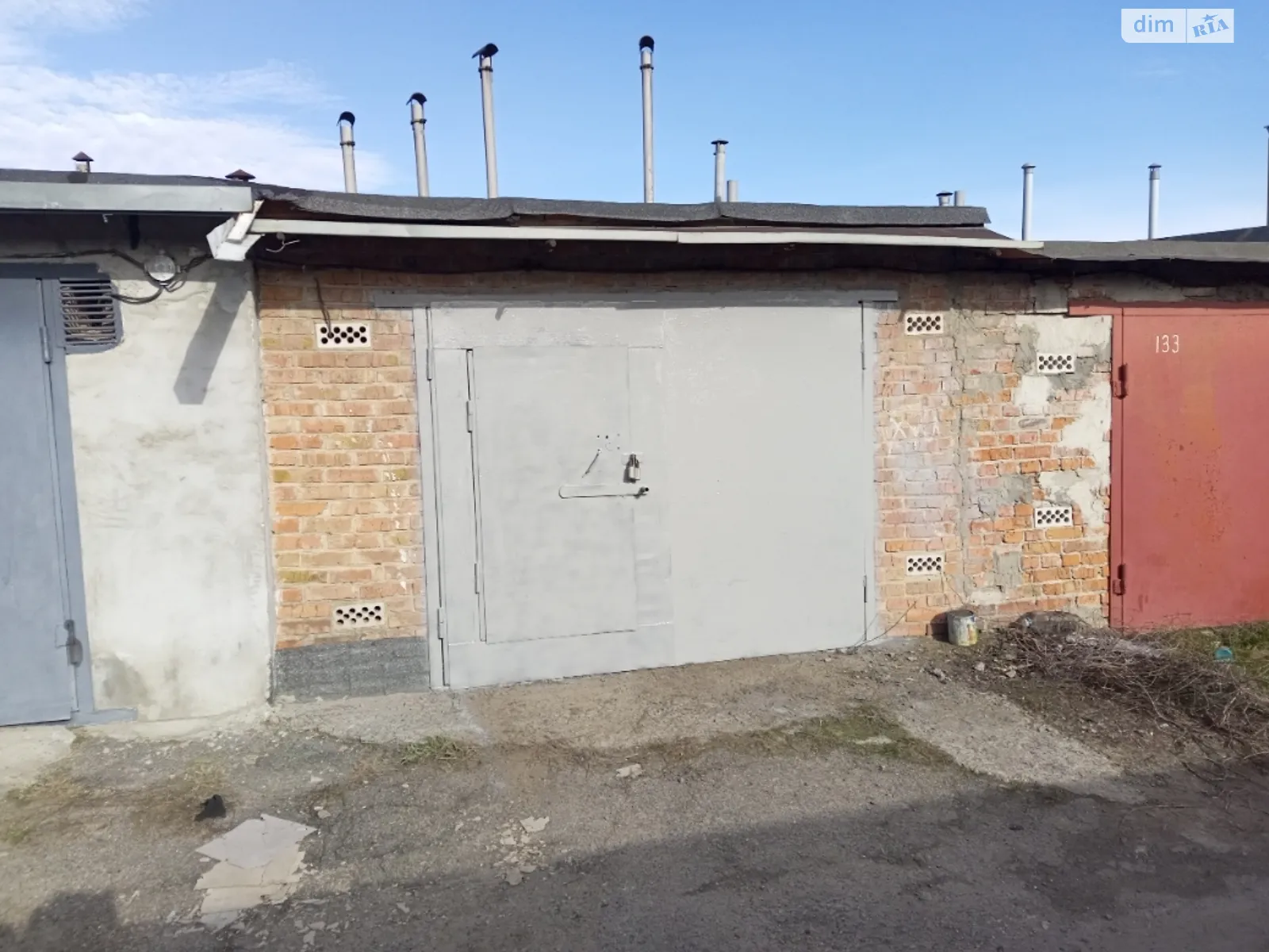 Сдается в аренду отдельно стоящий гараж под легковое авто на 24 кв. м, цена: 1700 грн - фото 1