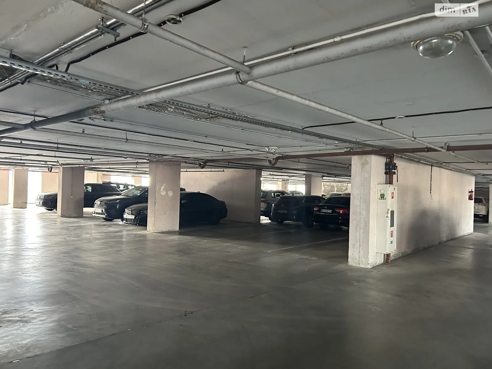 Здається в оренду підземний паркінг під легкове авто на 14 кв. м, цена: 3700 грн - фото 1