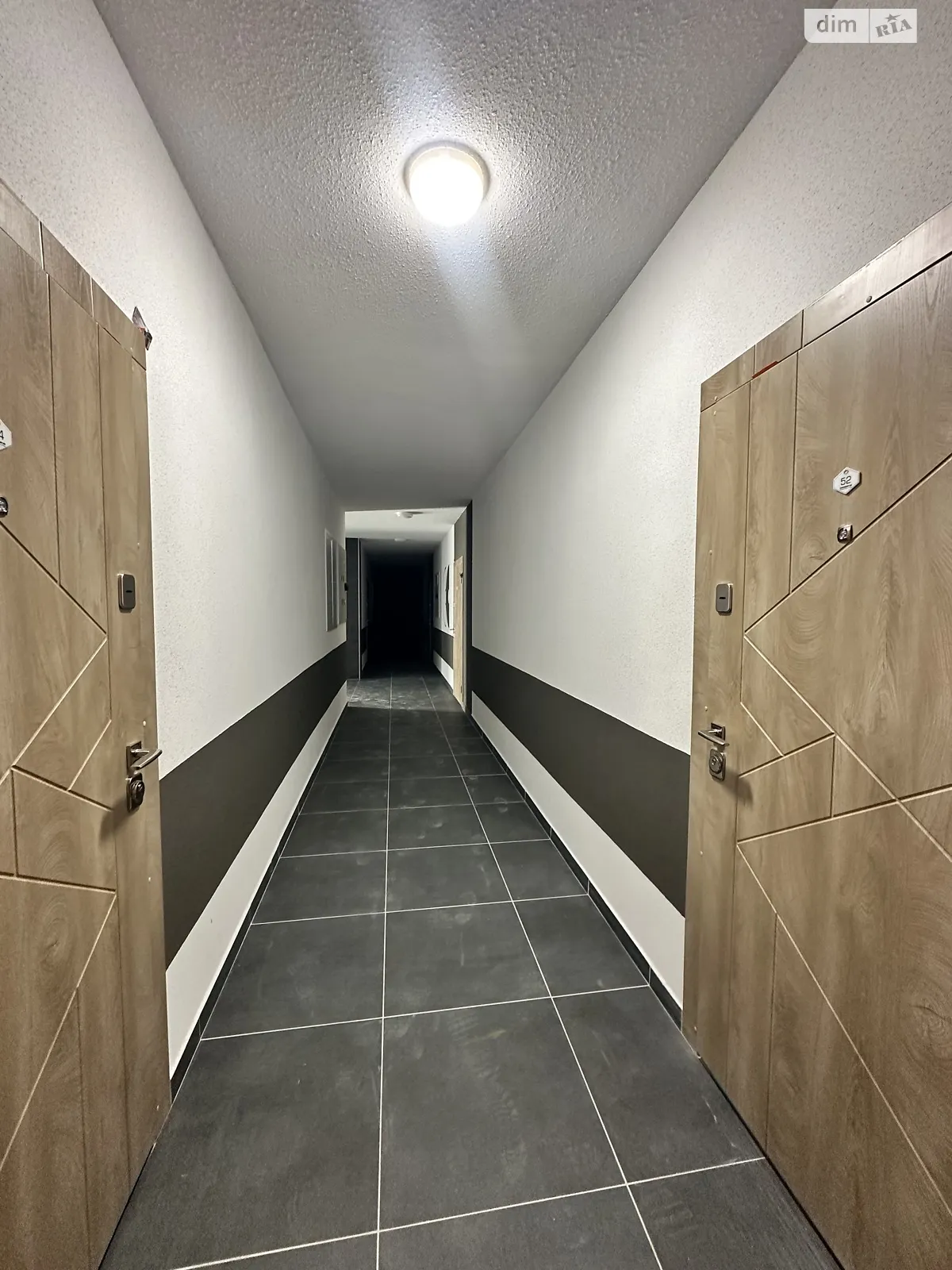 Продается 1-комнатная квартира 43 кв. м в Ирпене, ул. Ольги Кобылянской(Достоевского), 15 - фото 1