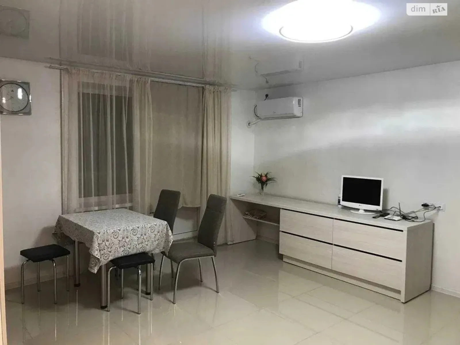 Продається 1-кімнатна квартира 36.8 кв. м у Дніпрі, узвіз Крутогірний, 12 - фото 1