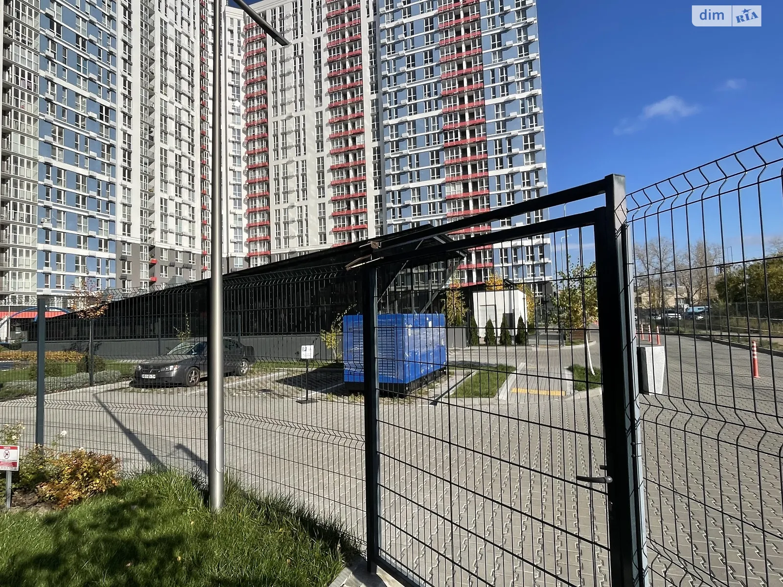 Продается подземный паркинг под легковое авто на 13.62 кв. м, цена: 17000 $ - фото 1