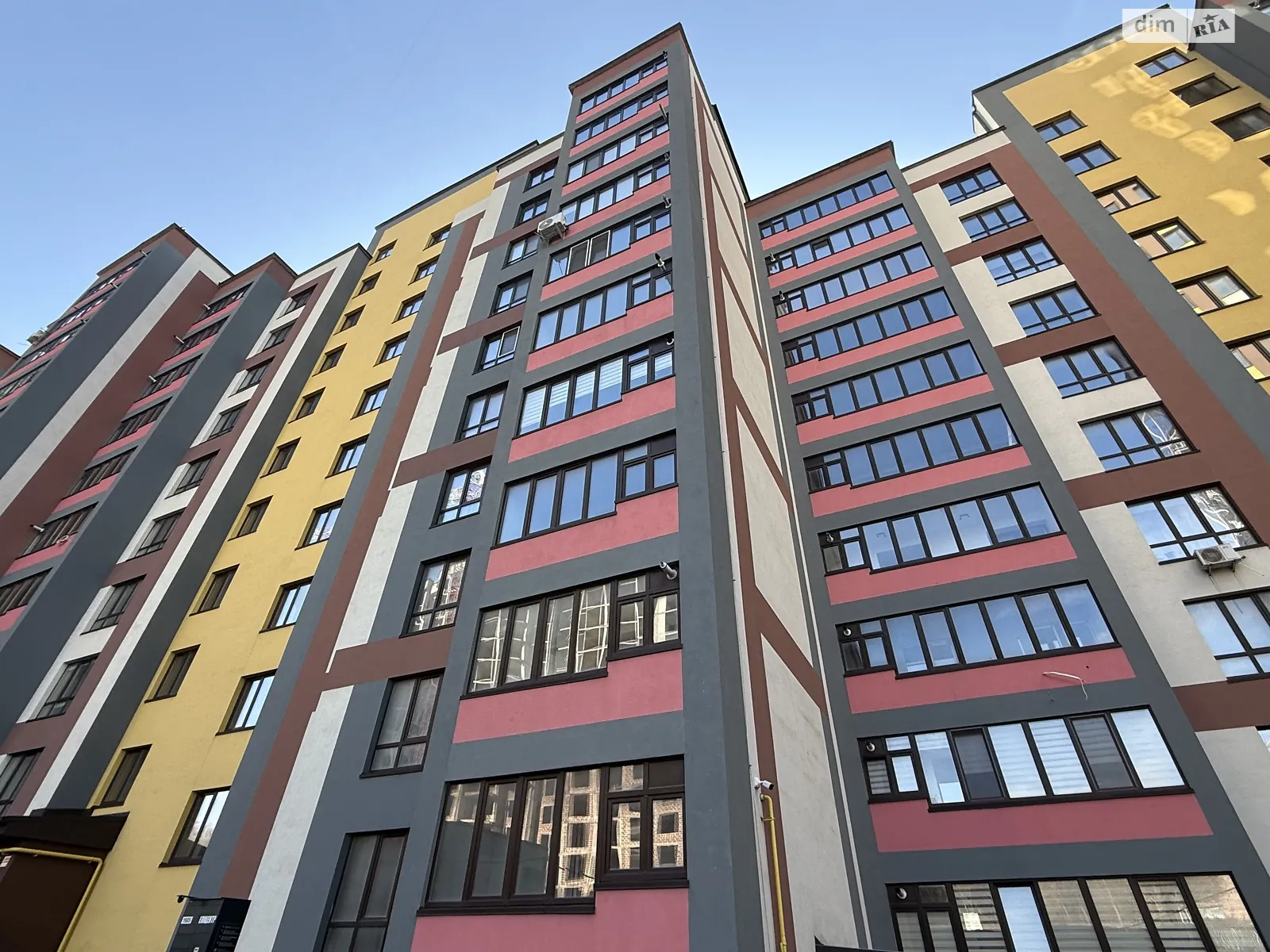 2-кімнатна квартира 70 кв. м у Тернополі, вул. Цимбалістого - фото 1