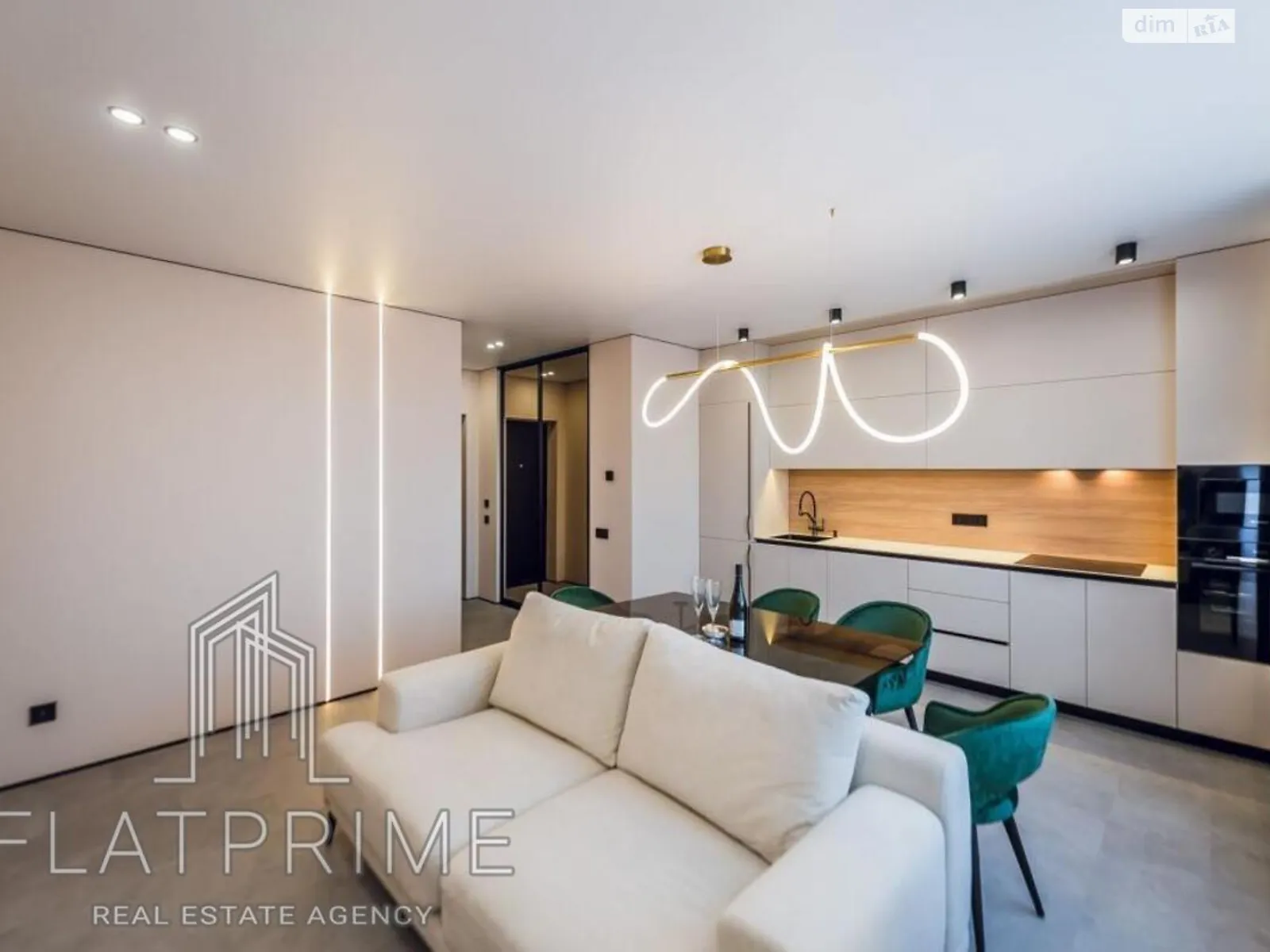 Продается 2-комнатная квартира 61.7 кв. м в Киеве, ул. Александра Олеся, 6А - фото 1