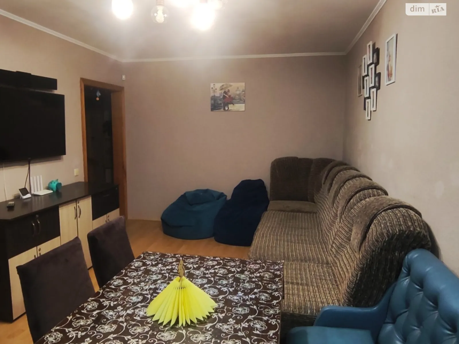 Продается 3-комнатная квартира 88.7 кв. м в Павлограде, ул. Центральная, 21 - фото 1