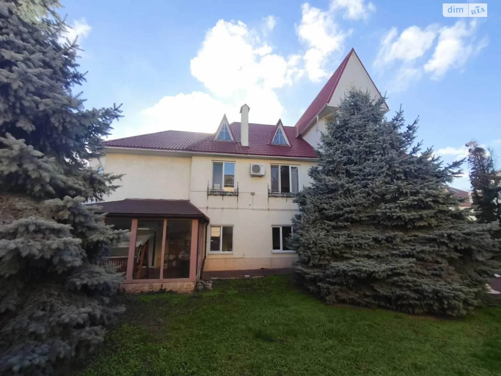 Продается дом на 2 этажа 442 кв. м с участком, цена: 650000 $ - фото 1