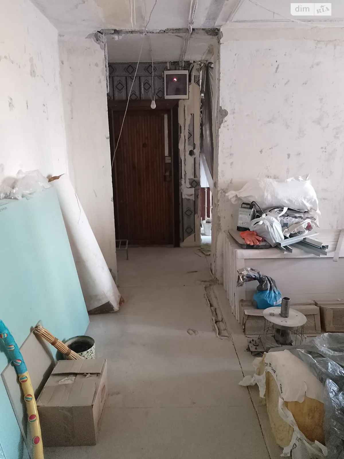 Продається 3-кімнатна квартира 73 кв. м у Кам'янському, просп. Металургів, 44 - фото 1