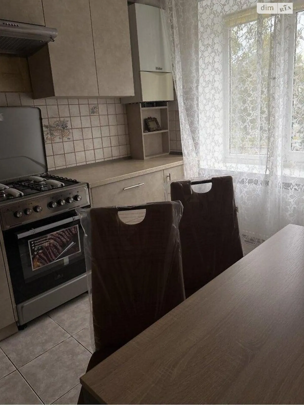 2-комнатная квартира 56 кв. м в Тернополе, просп. Злуки - фото 1