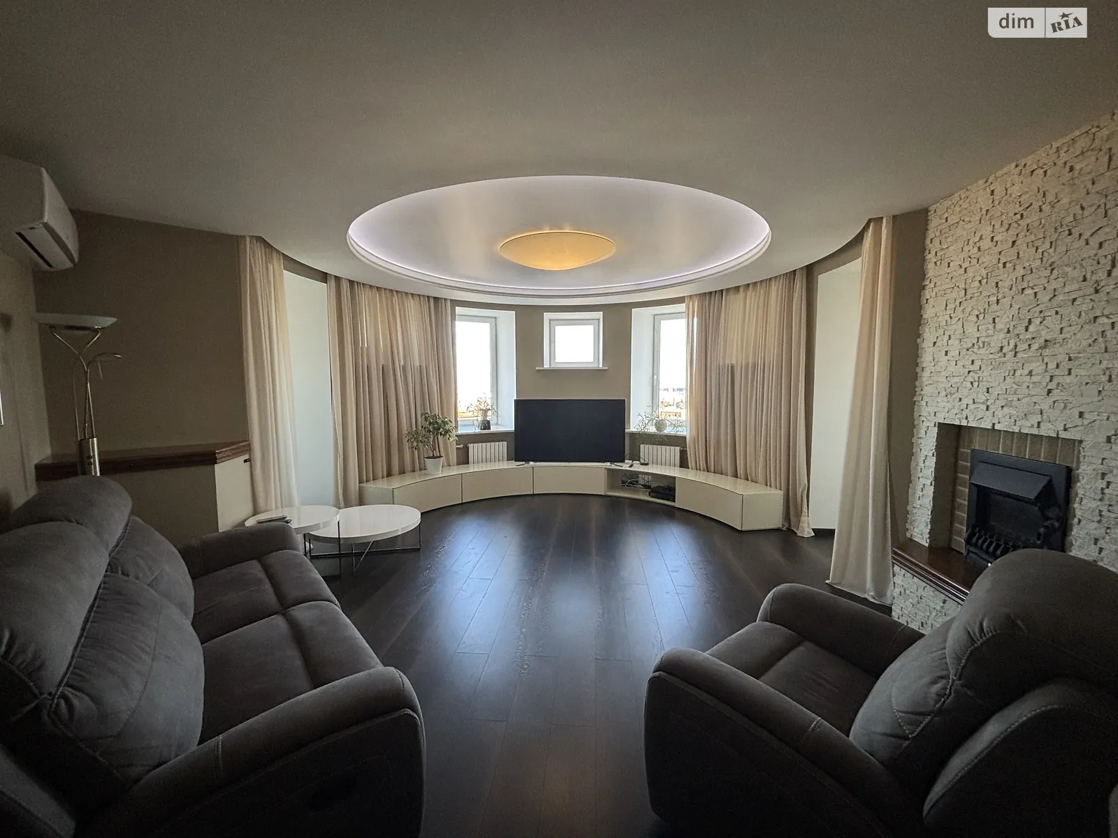 Сдается в аренду 4-комнатная квартира 130 кв. м в Днепре, ул. Рабочая, 146 - фото 1