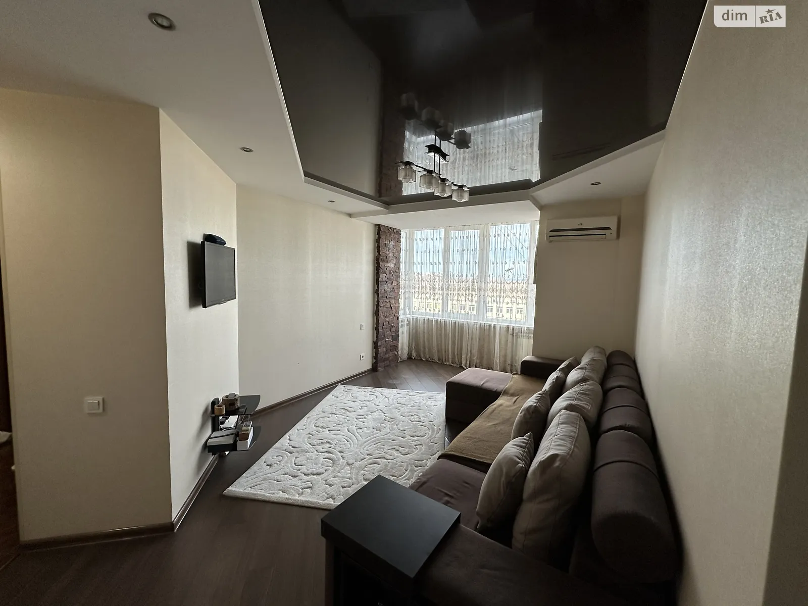 Здається в оренду 3-кімнатна квартира 68 кв. м у Львові, вул. Володимира Великого, 35 - фото 1