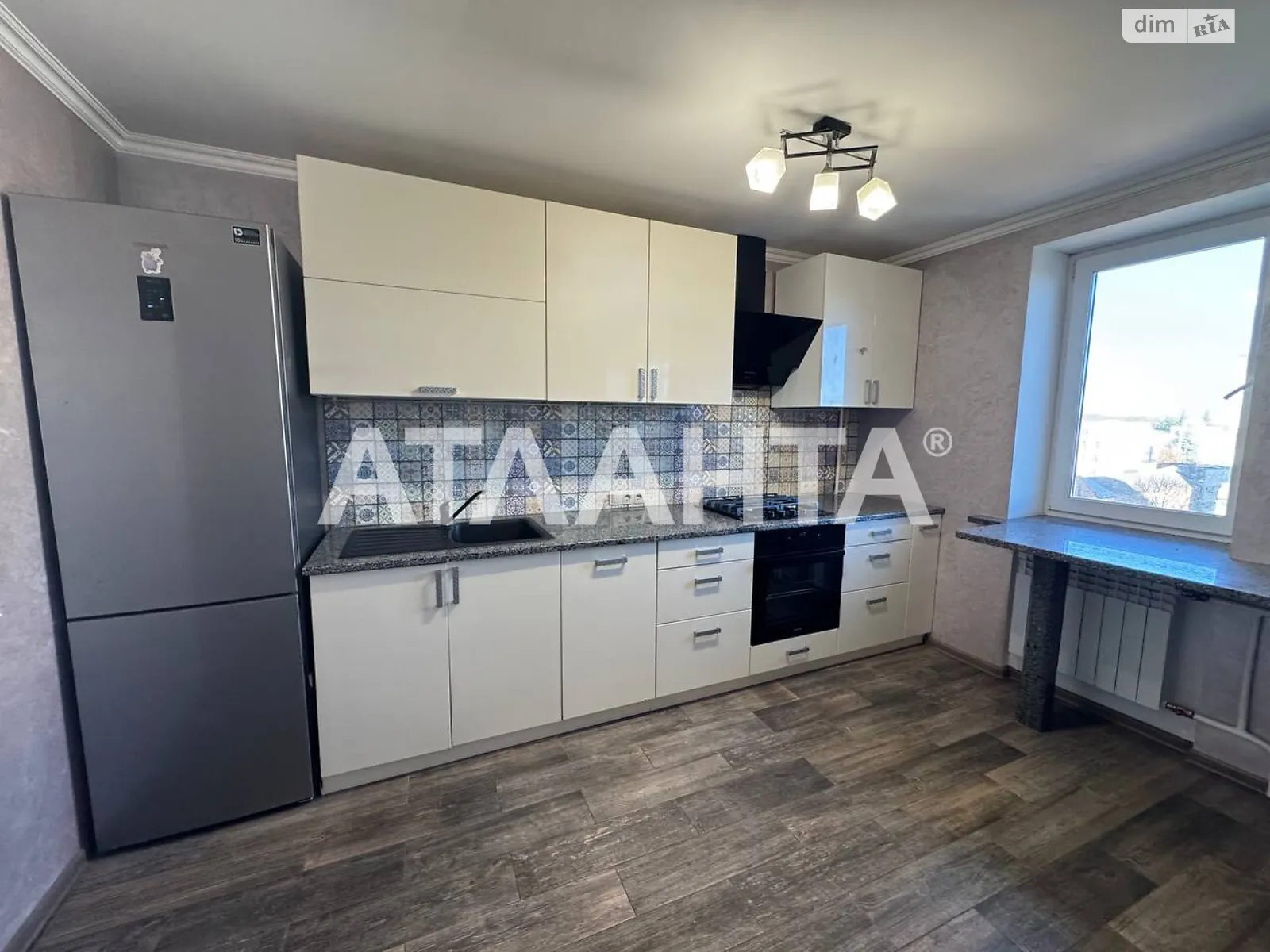 Продается 4-комнатная квартира 77.9 кв. м в Виннице, ул. Даниила Галицкого - фото 1