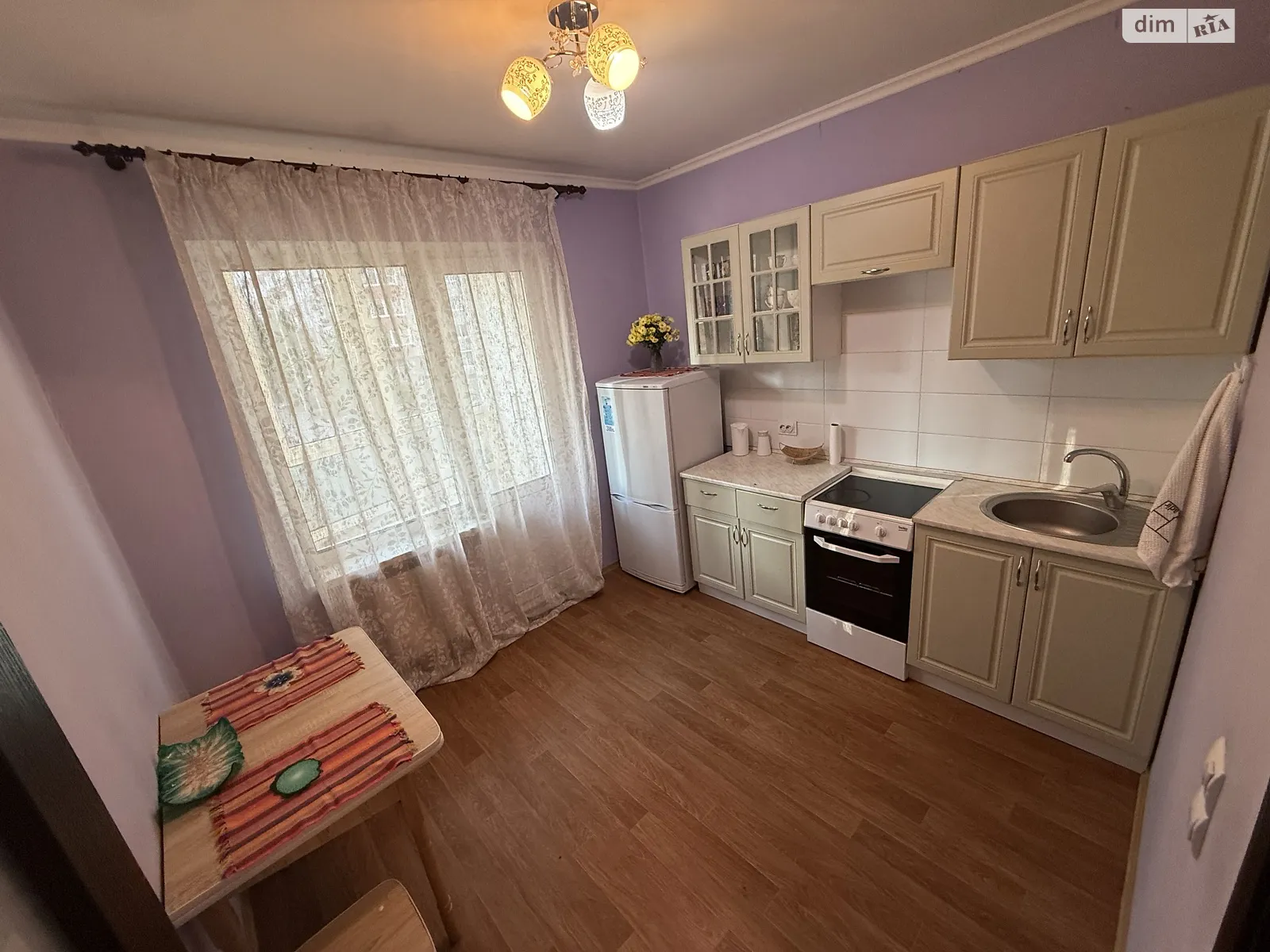 Сдается в аренду 1-комнатная квартира 49 кв. м в Киеве, ул. Бориса Гмыри, 16 - фото 1