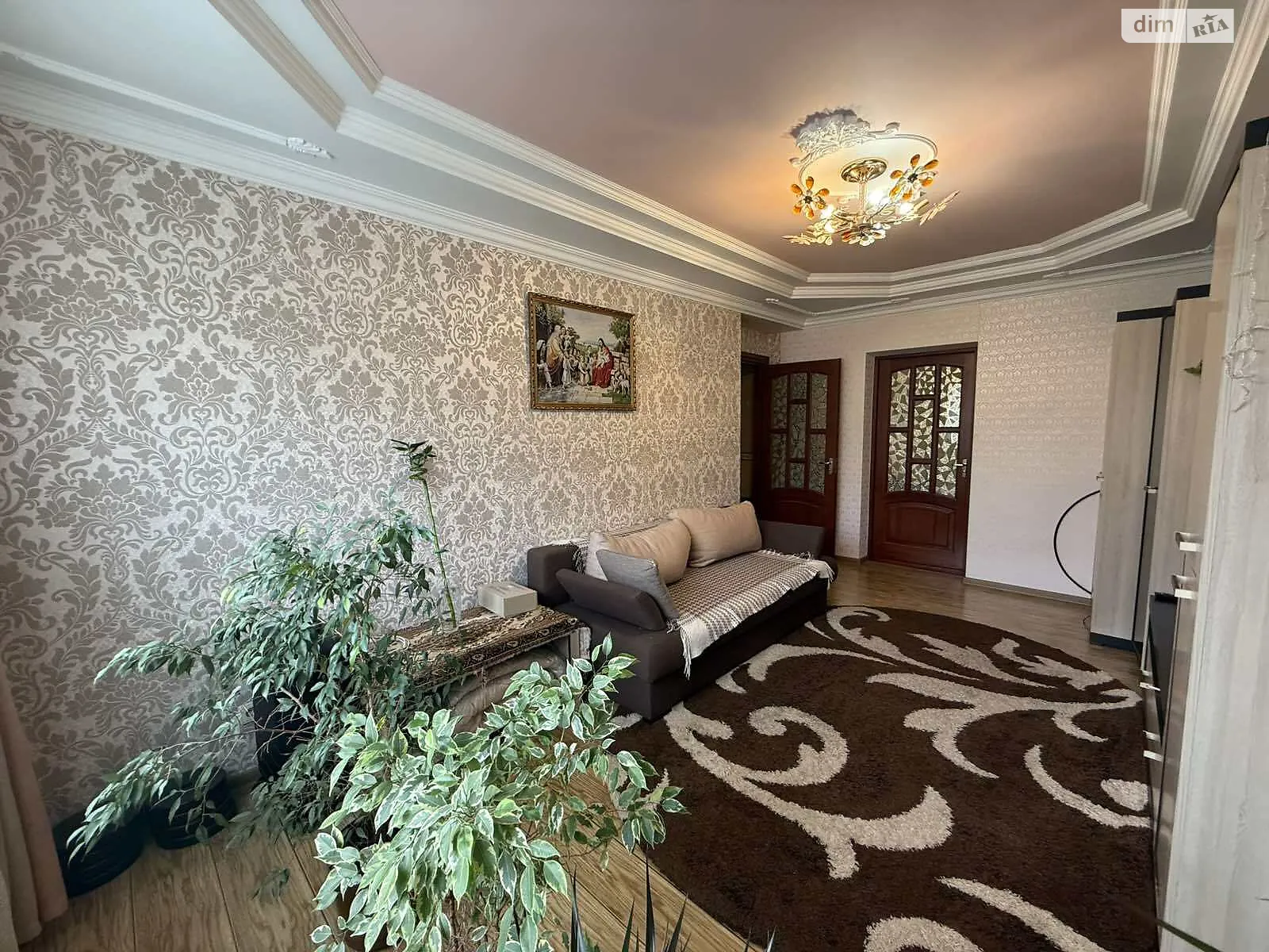 Продается 3-комнатная квартира 57.8 кв. м в Львове, ул. Гашека Ярослава - фото 1