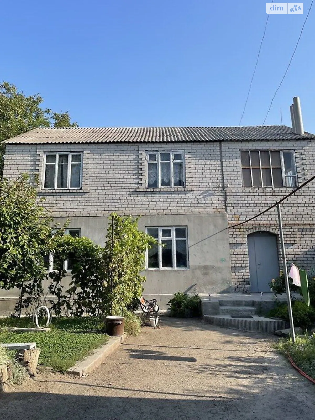 Продается дом на 2 этажа 198 кв. м с участком, цена: 49000 $ - фото 1