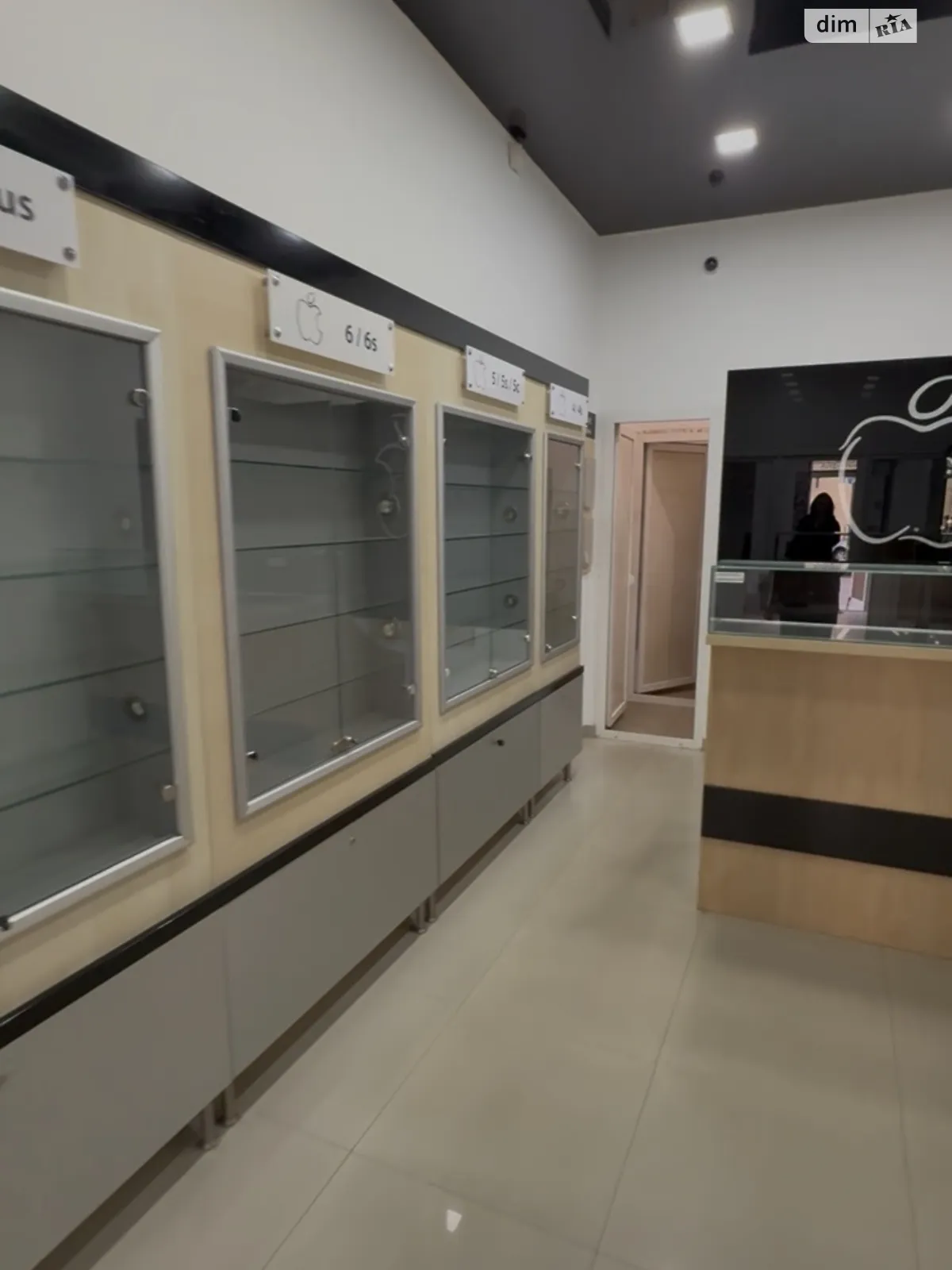 Сдается в аренду помещения свободного назначения 40 кв. м в 3-этажном здании, цена: 15000 грн - фото 1