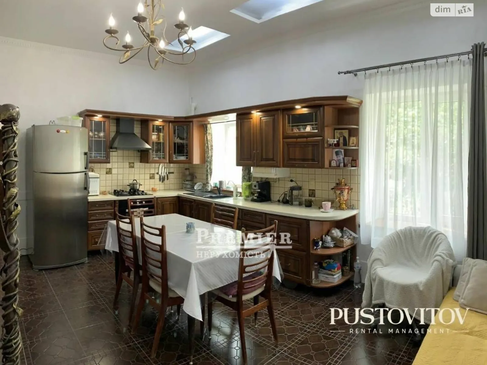 Продается дом на 2 этажа 119.3 кв. м с гаражом, цена: 255000 $ - фото 1