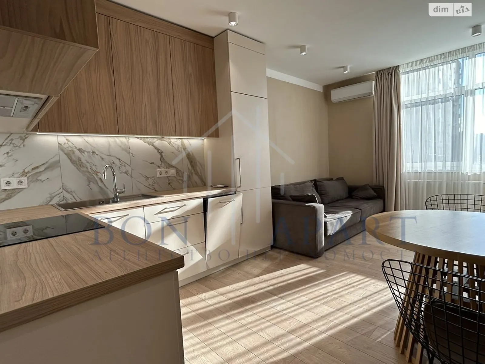 Сдается в аренду 3-комнатная квартира 60 кв. м в Киеве, ул. Александра Олеся, 4Б - фото 1