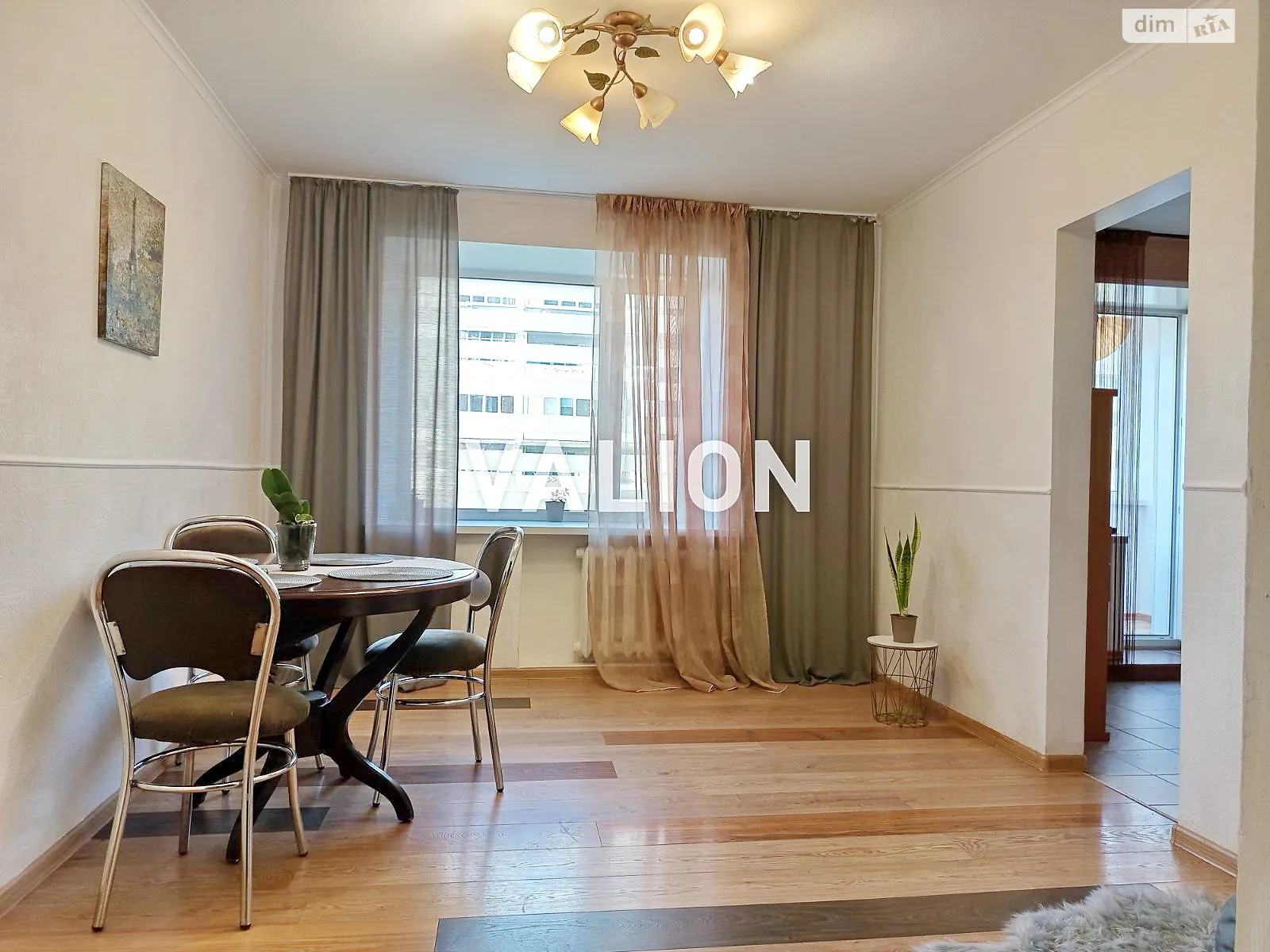 Продается 3-комнатная квартира 69.7 кв. м в Киеве, просп. Оболонский, 34/1 - фото 1