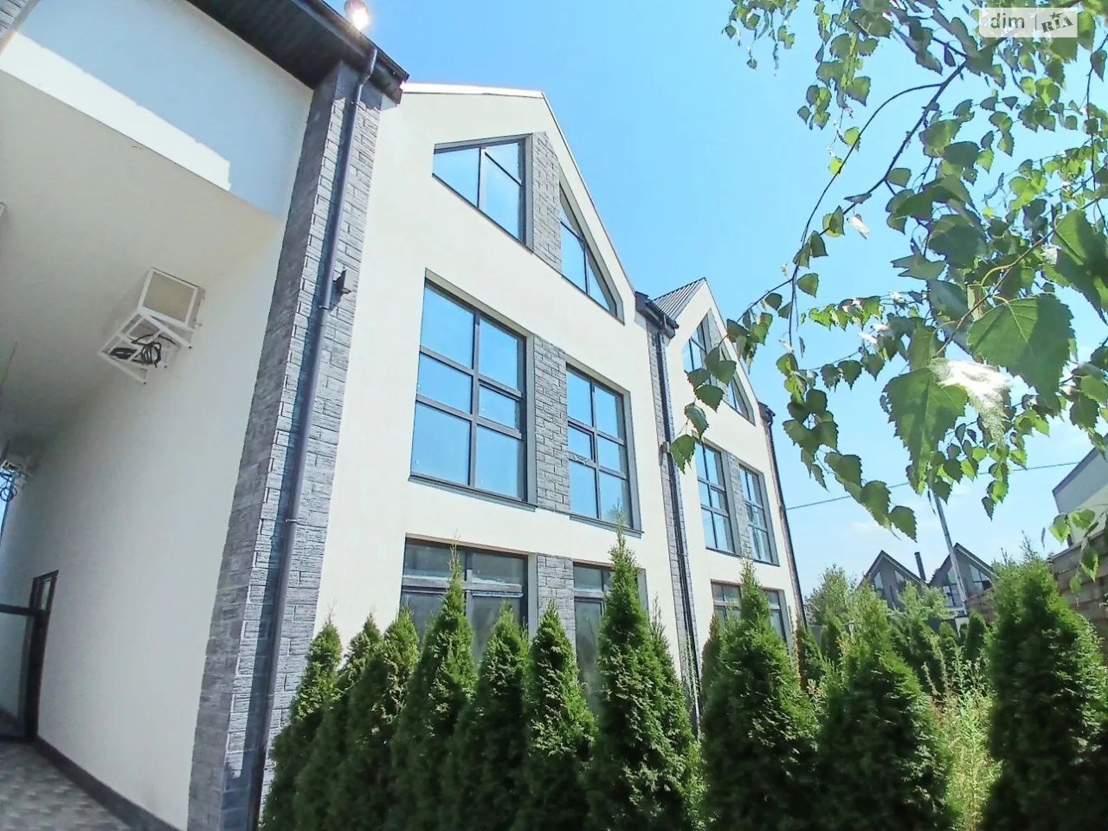 ул. Княгини Ольги, 12/3 Ирпень, цена: 80000 $ - фото 1