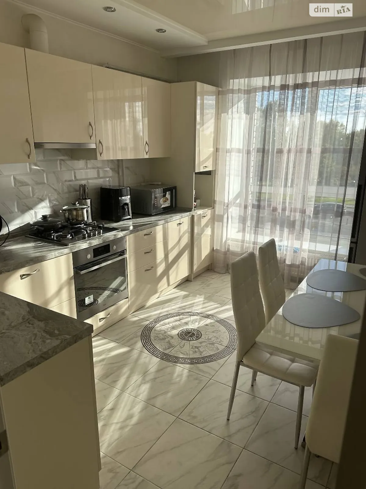 Продается 3-комнатная квартира 60 кв. м в Днепре, ул. Набережная Победы, 42 - фото 1